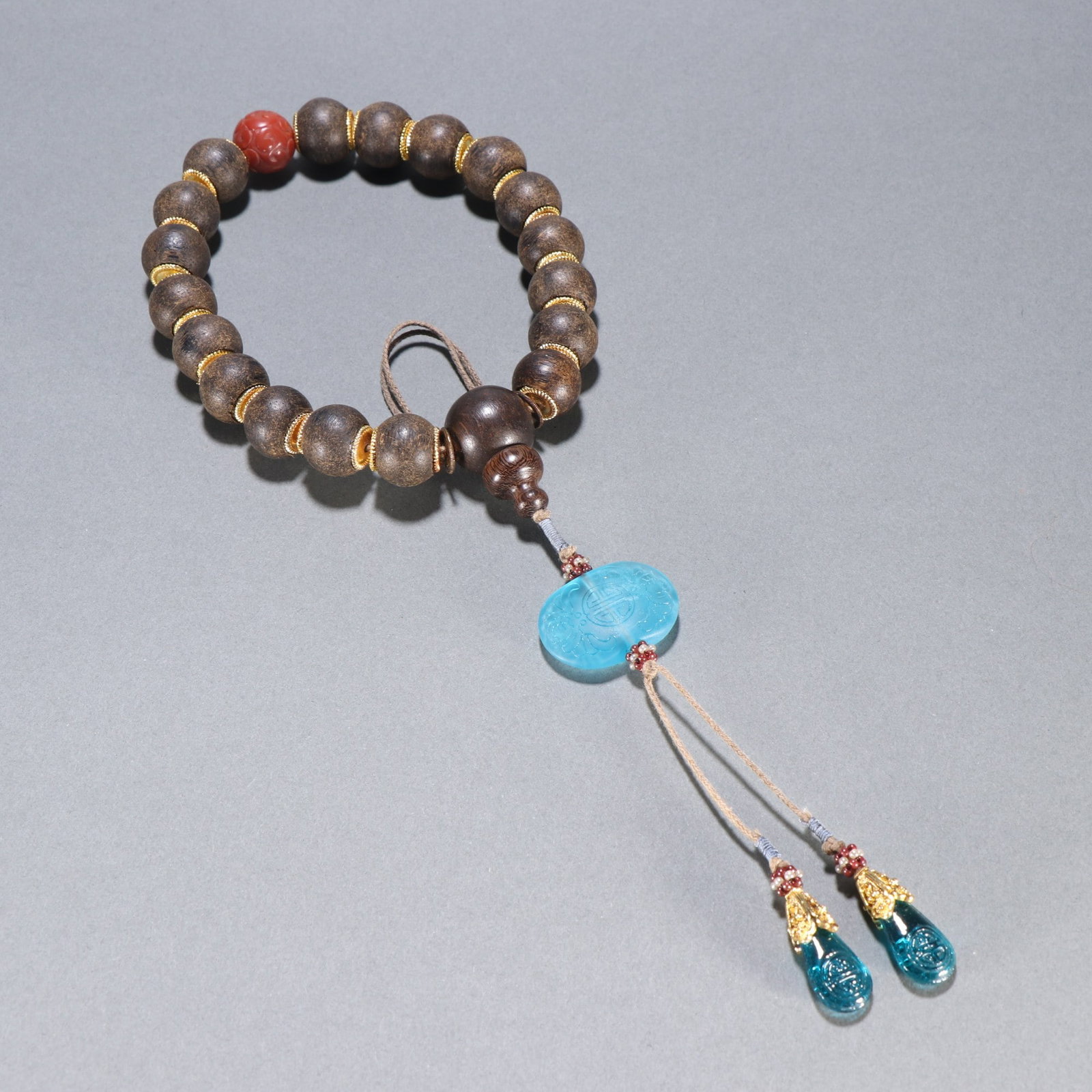 A Exquisite Eaglewood Bracelets - 7