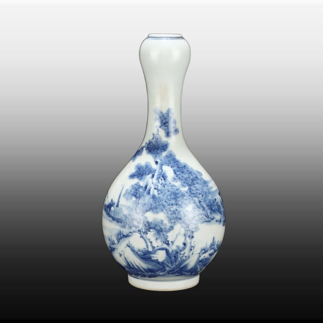 A Exquisite Blue and White Figures Pattern Vase - 2