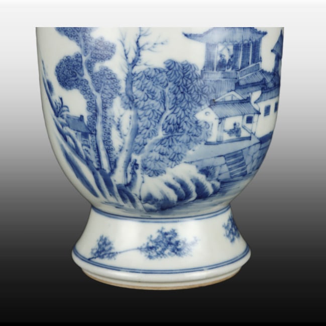 A Exquisite Blue and White Landscape Pattern Vase - 6