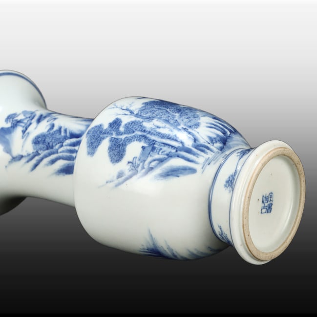 A Exquisite Blue and White Landscape Pattern Vase - 8
