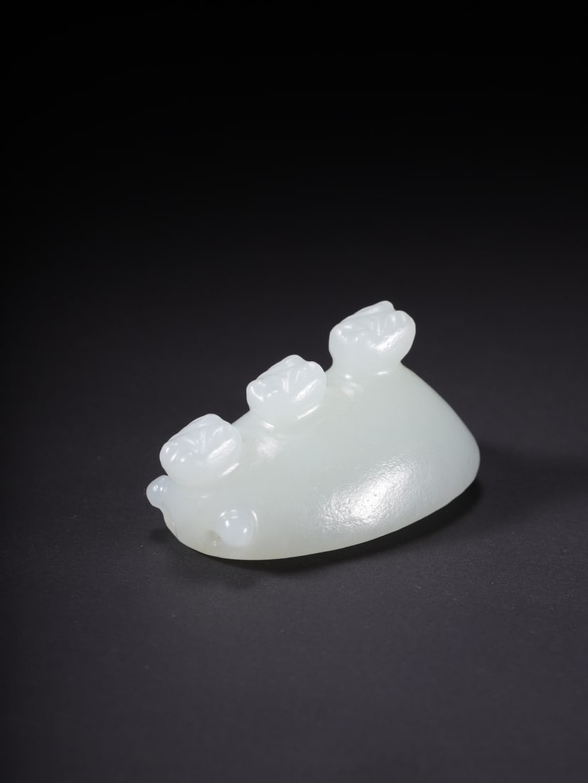 A Exquisite Hotan Jade Cicada - 3