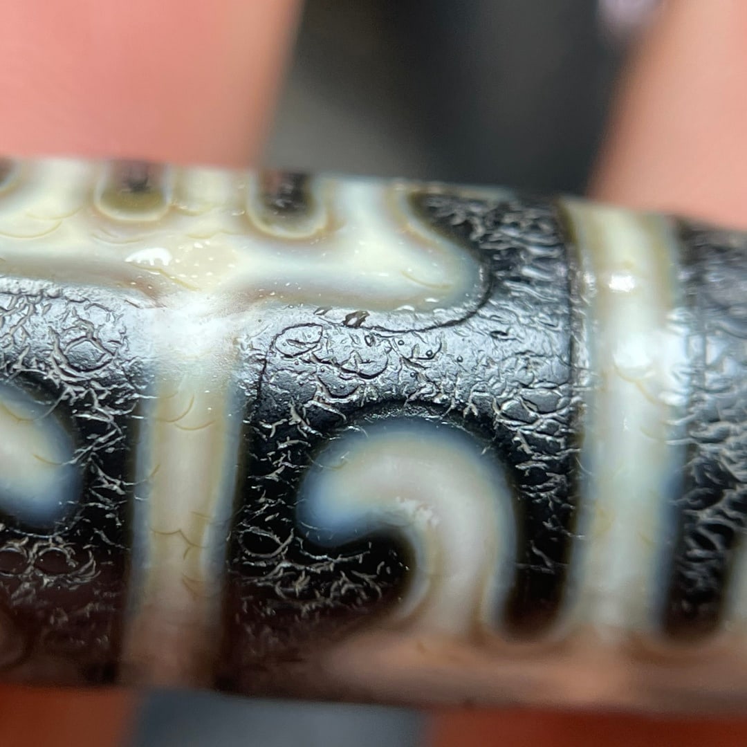 A Exquisite Ru yi Dzi bead - 7