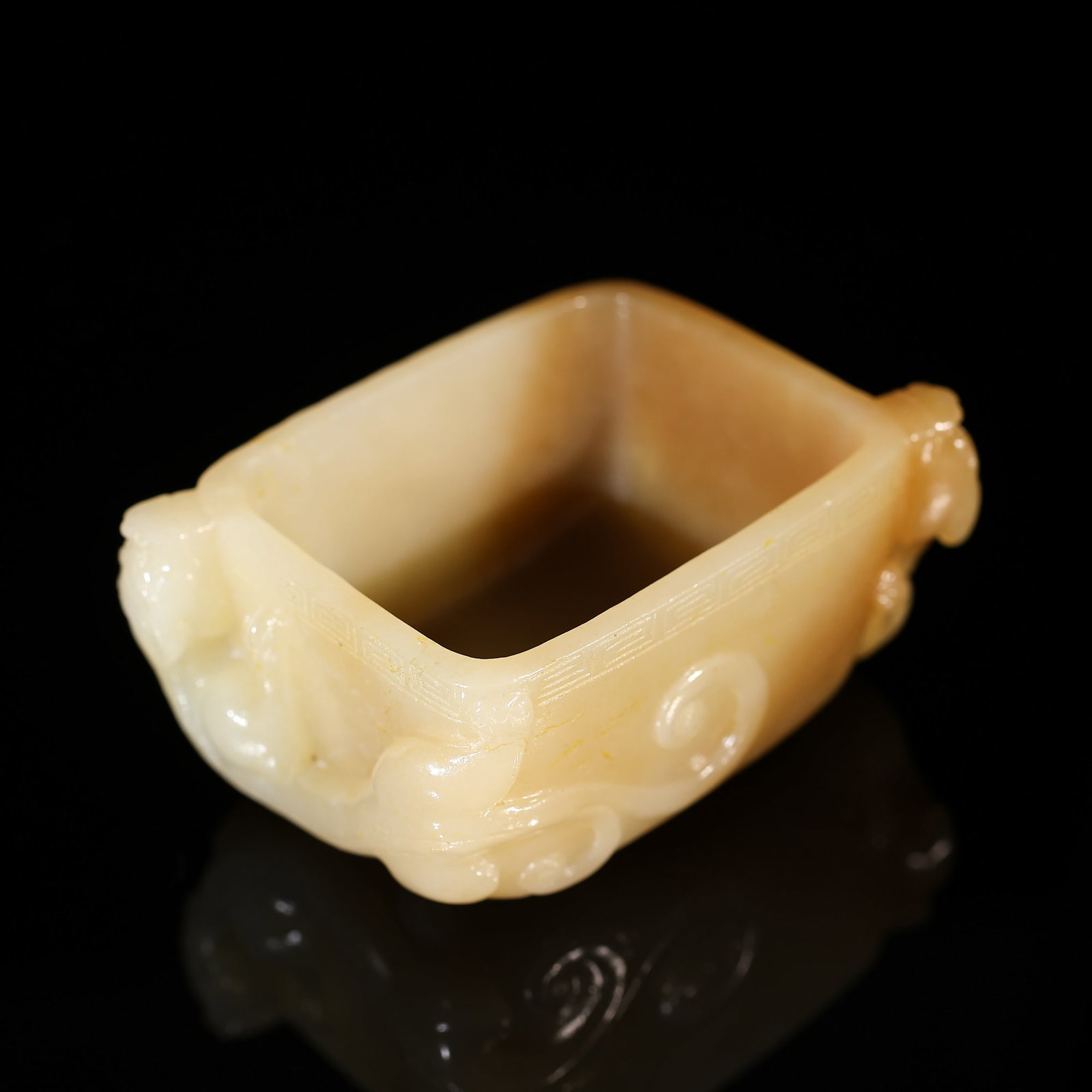 A Exquisite Hotan Jade Dragon Cup - 3