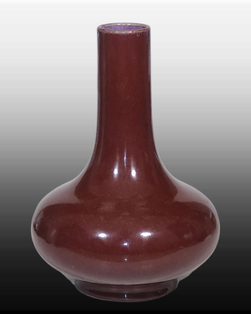 A Exquisite Red Glazed Vase - 3