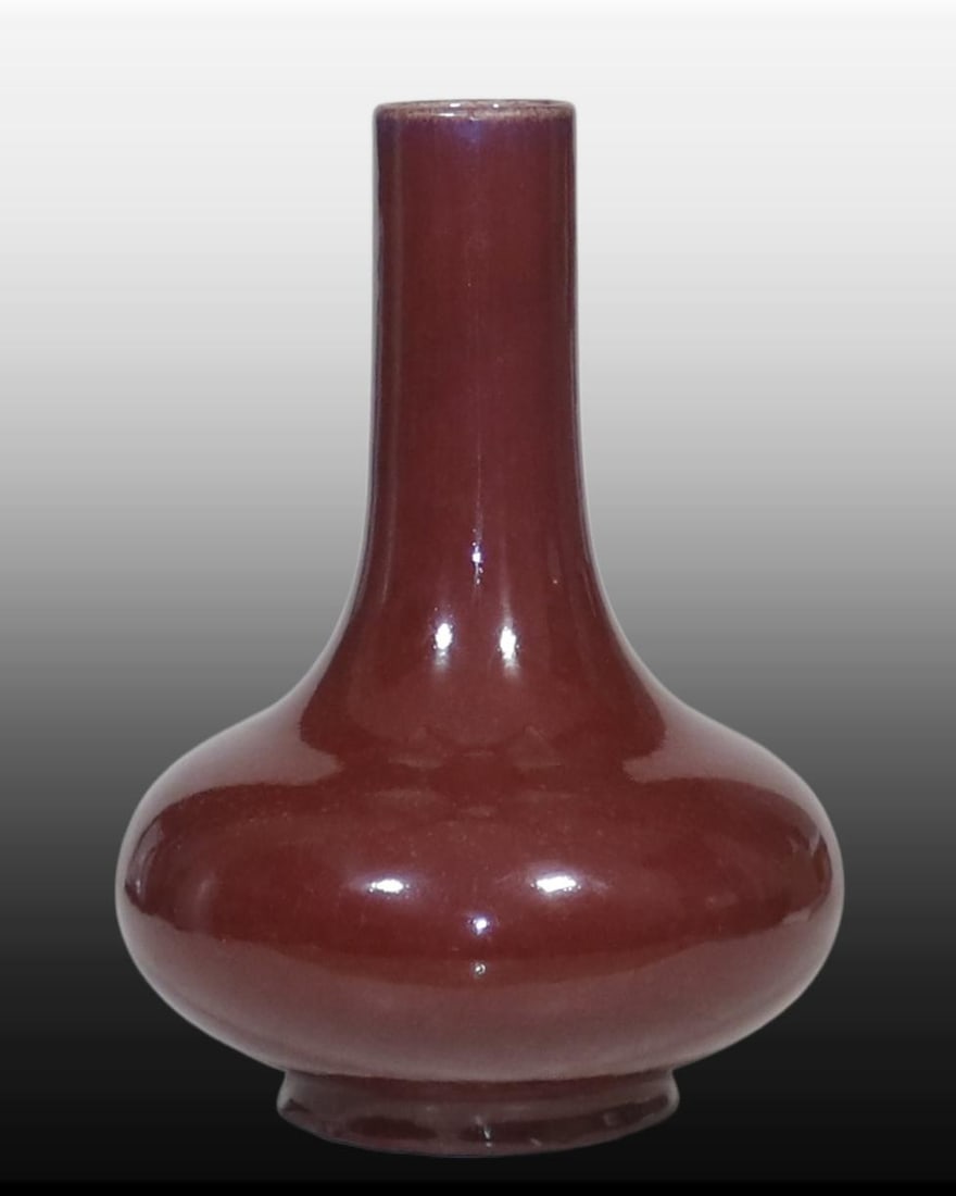 A Exquisite Red Glazed Vase - 4