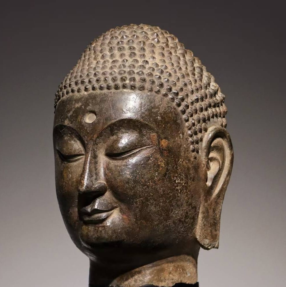 An Exquisite Limestone Buddha head - 3