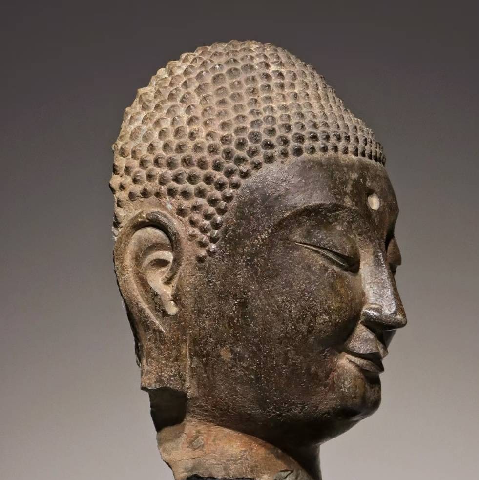 An Exquisite Limestone Buddha head - 4