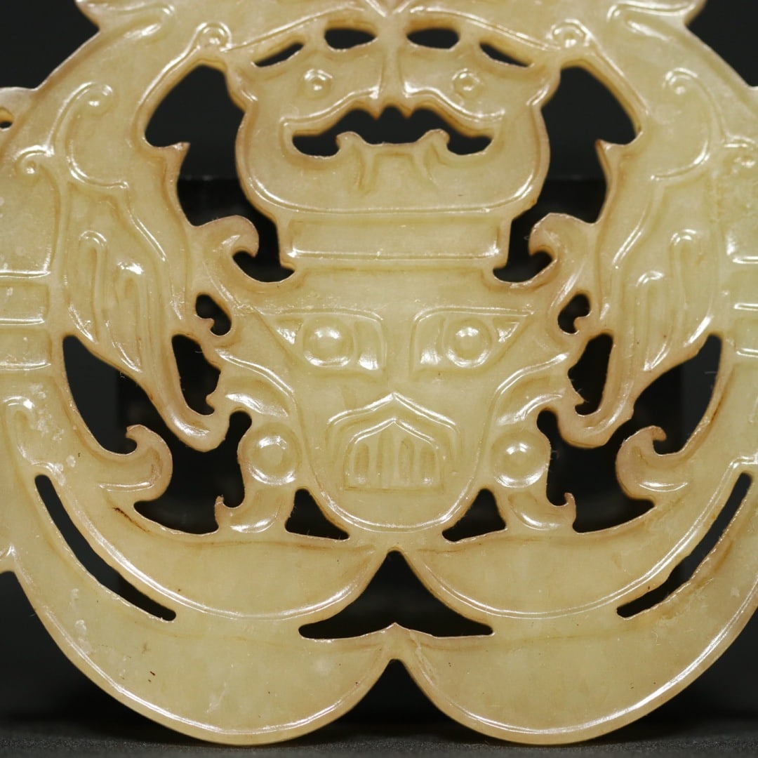 An Exquisite White Jade Phoenix Pattern Pendant - 5