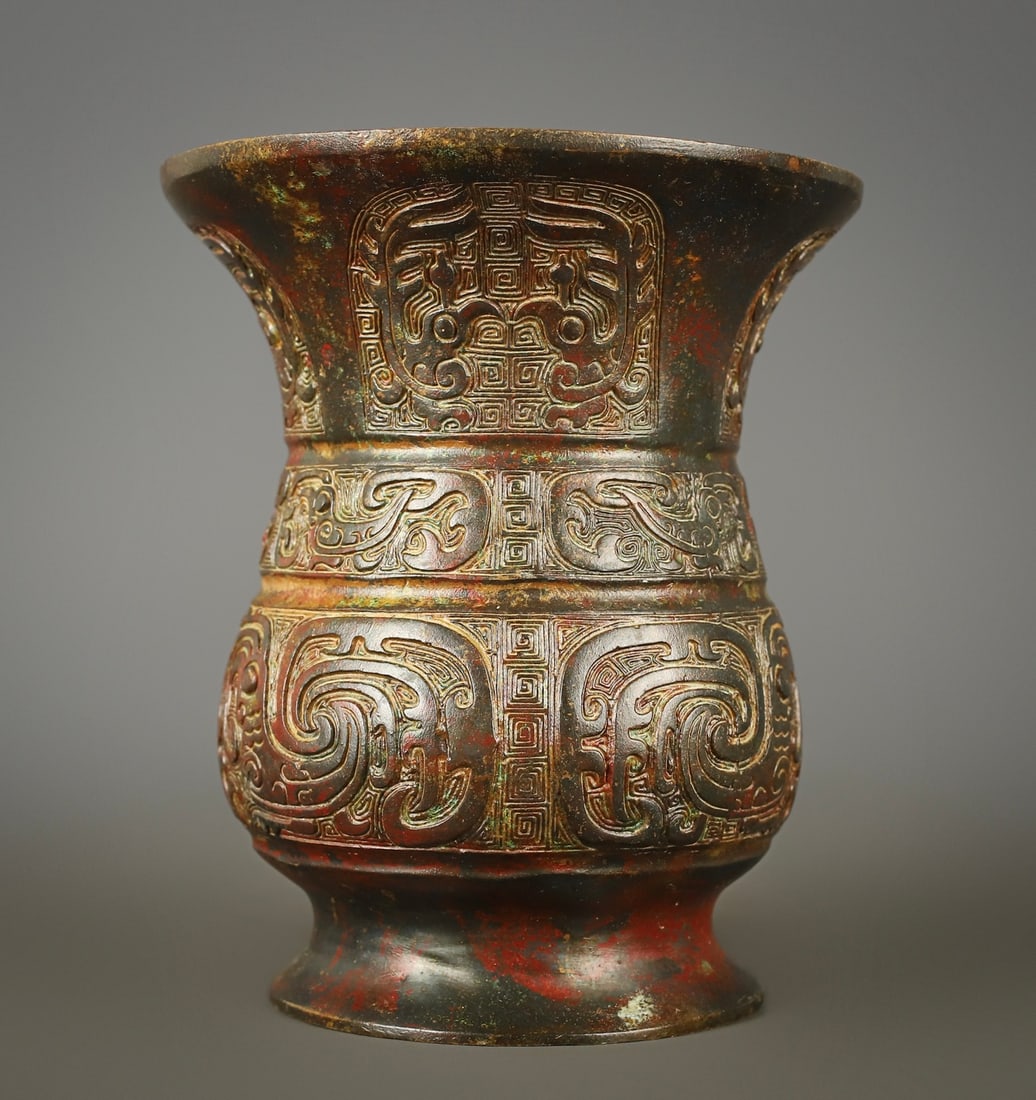 An Exquisite Bronze Bird Pattern Vase - 4