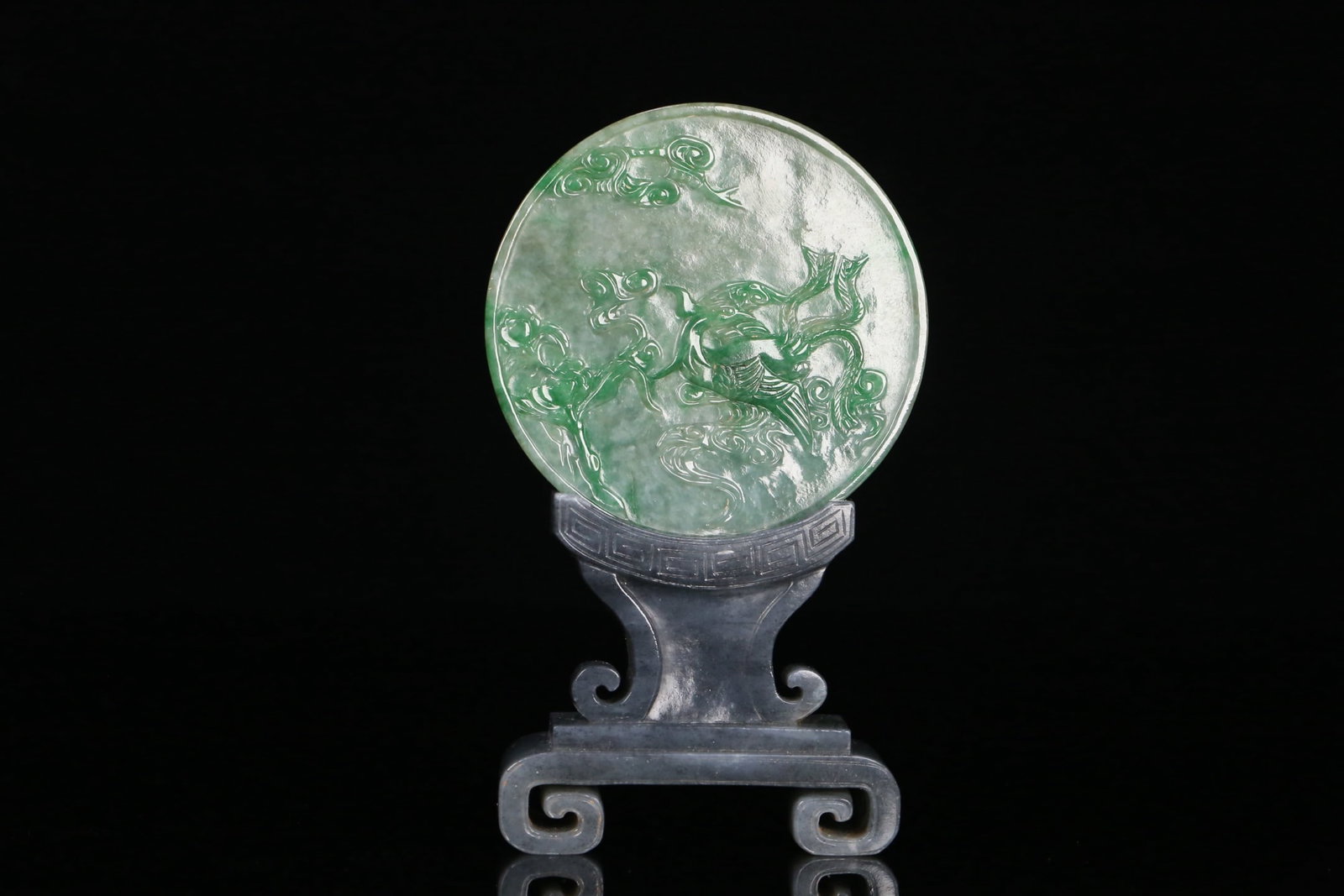 An Exquisite Jadeite Dragon and Phoenix Pattern Screen - 4