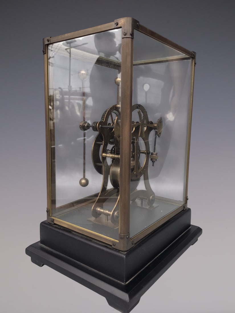 An Exquisite Bronze Clock - 5
