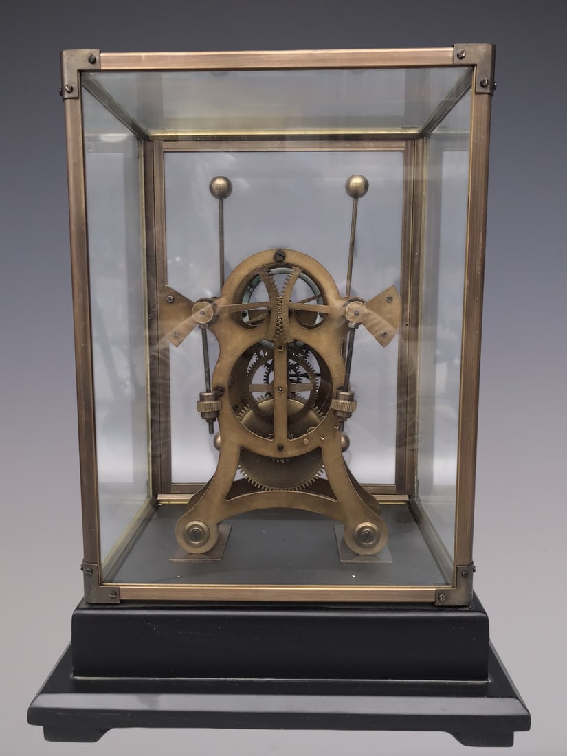 An Exquisite Bronze Clock - 7