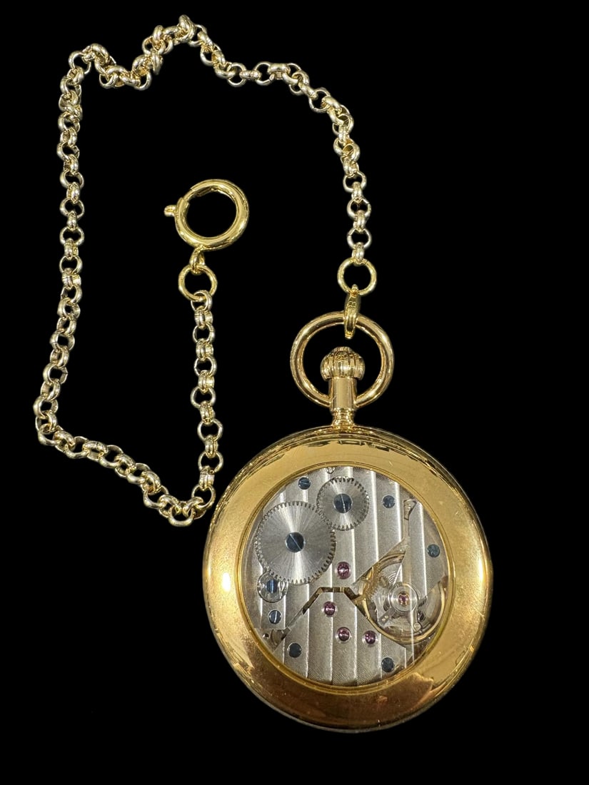 An Exquisite Gilt Bronze Clock - 4