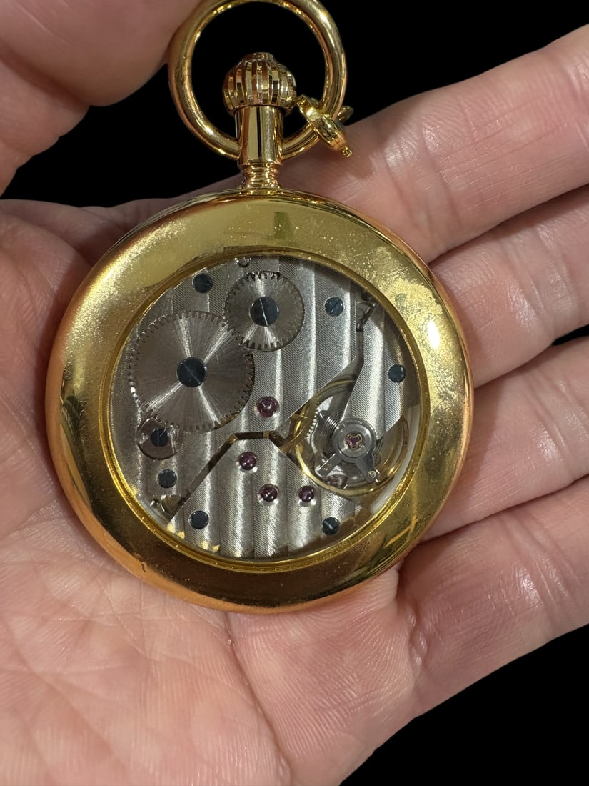An Exquisite Gilt Bronze Clock - 7