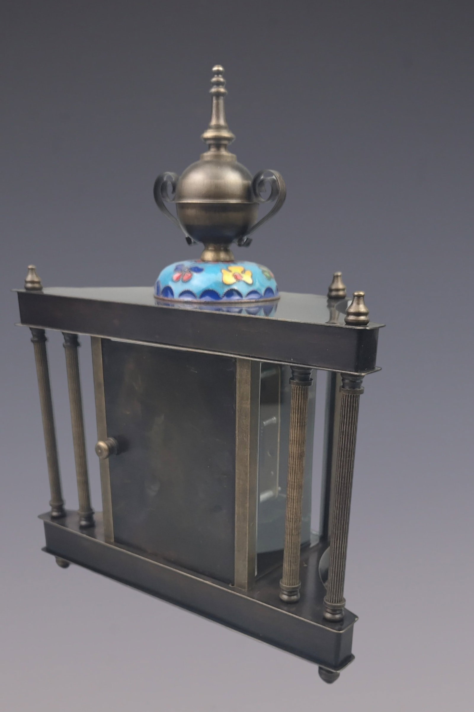 An Exquisite Bronze Lotus Pattern Clock - 5
