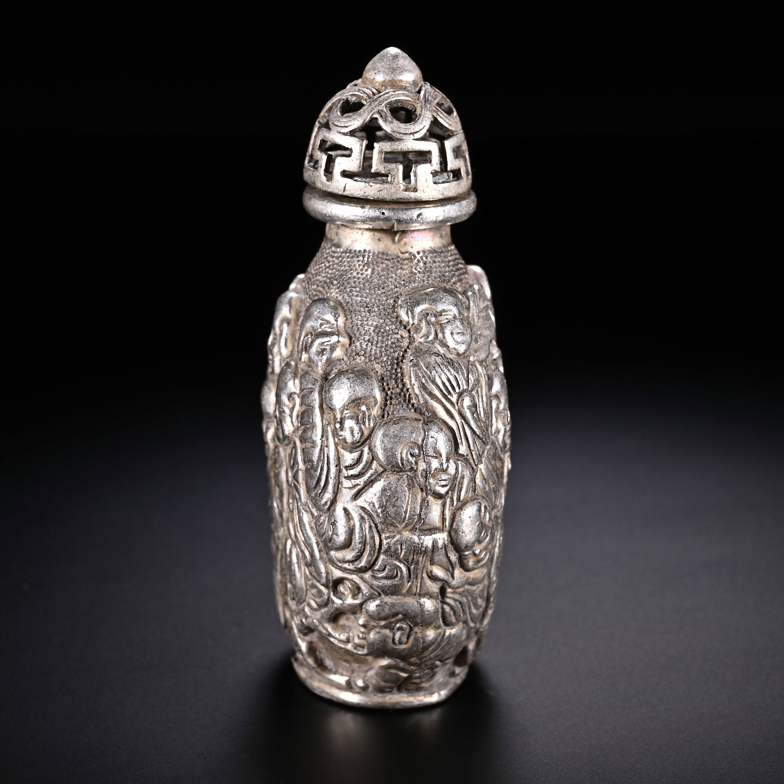 An Exquisite Silver Bronze Figure Pattern Snuff Bottle - 3