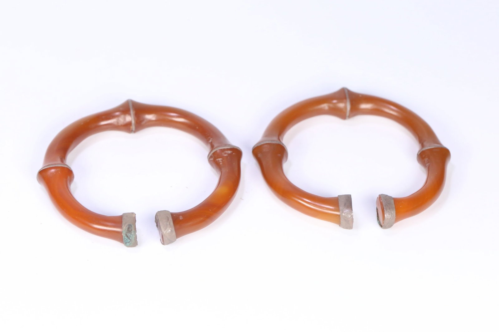 A Pair of Exquisite Agate Inlaid Silver Bracelets (1 of 9)