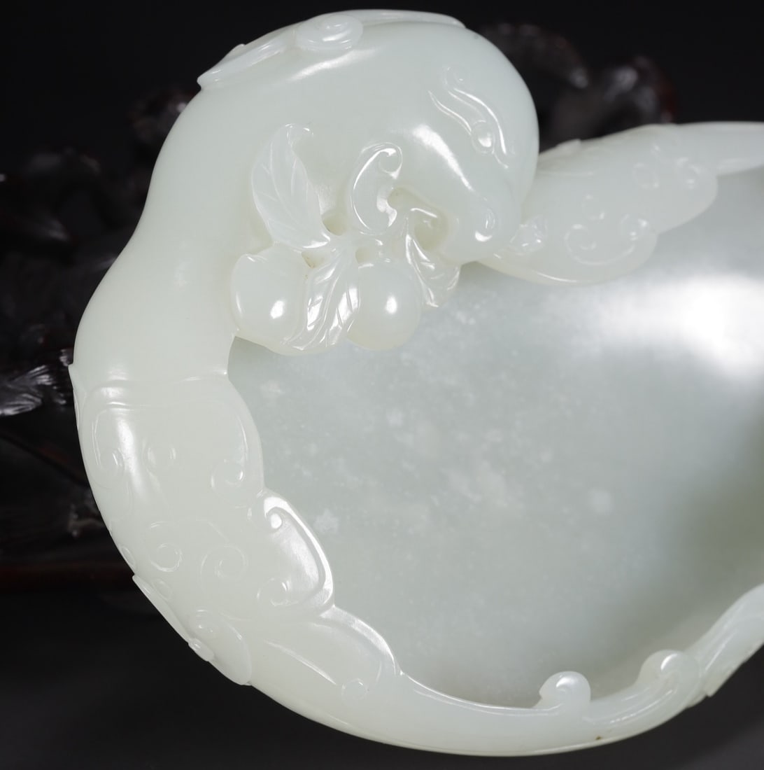 An Exquisite White Jade Phoenix Pattern Brush Washer - 7
