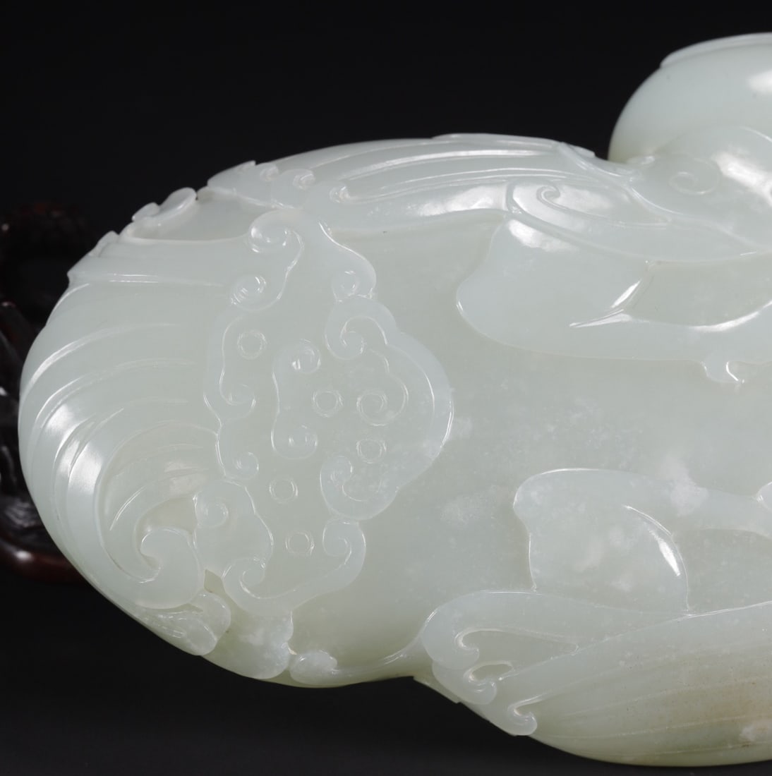 An Exquisite White Jade Phoenix Pattern Brush Washer - 9