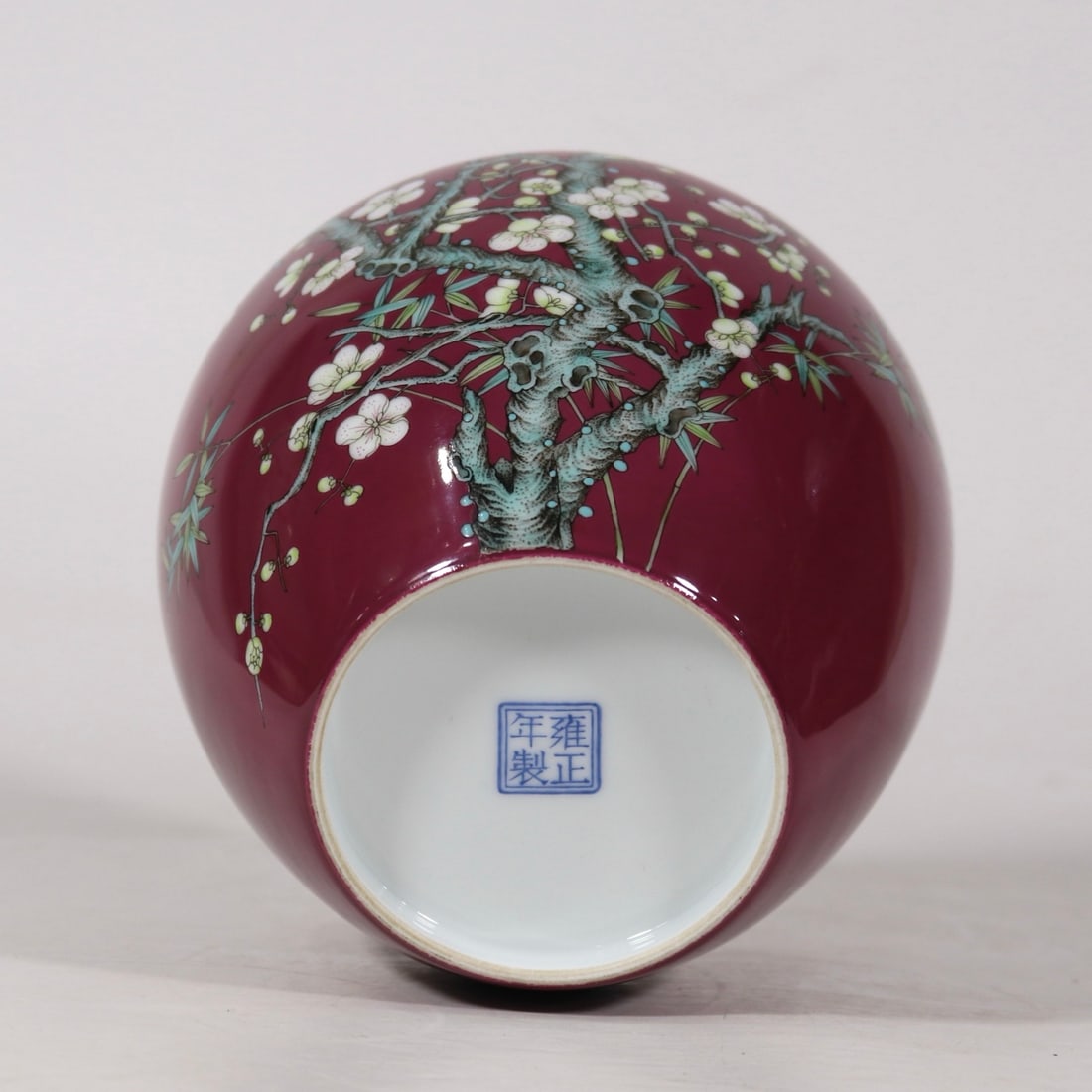 An Exquisite Ruby Red-Glazed Flower Pattern Jar - 8