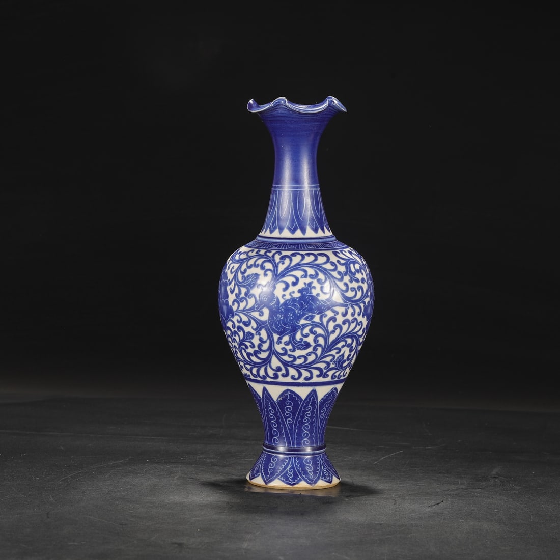 An Exquisite Ding yao Lotus Pattern Vase - 2
