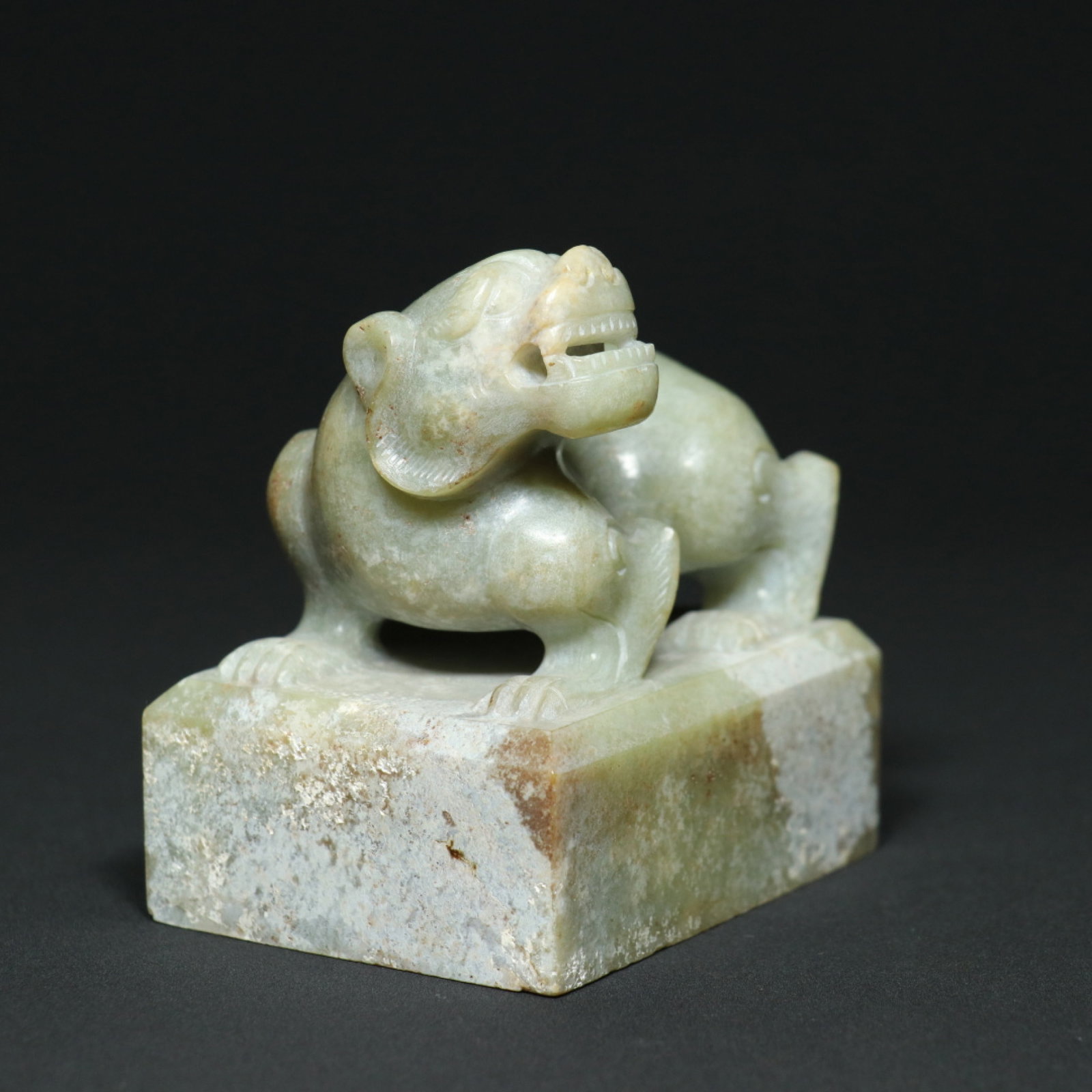 An Exquisite White Jade Tiger Pattern Seal - 3
