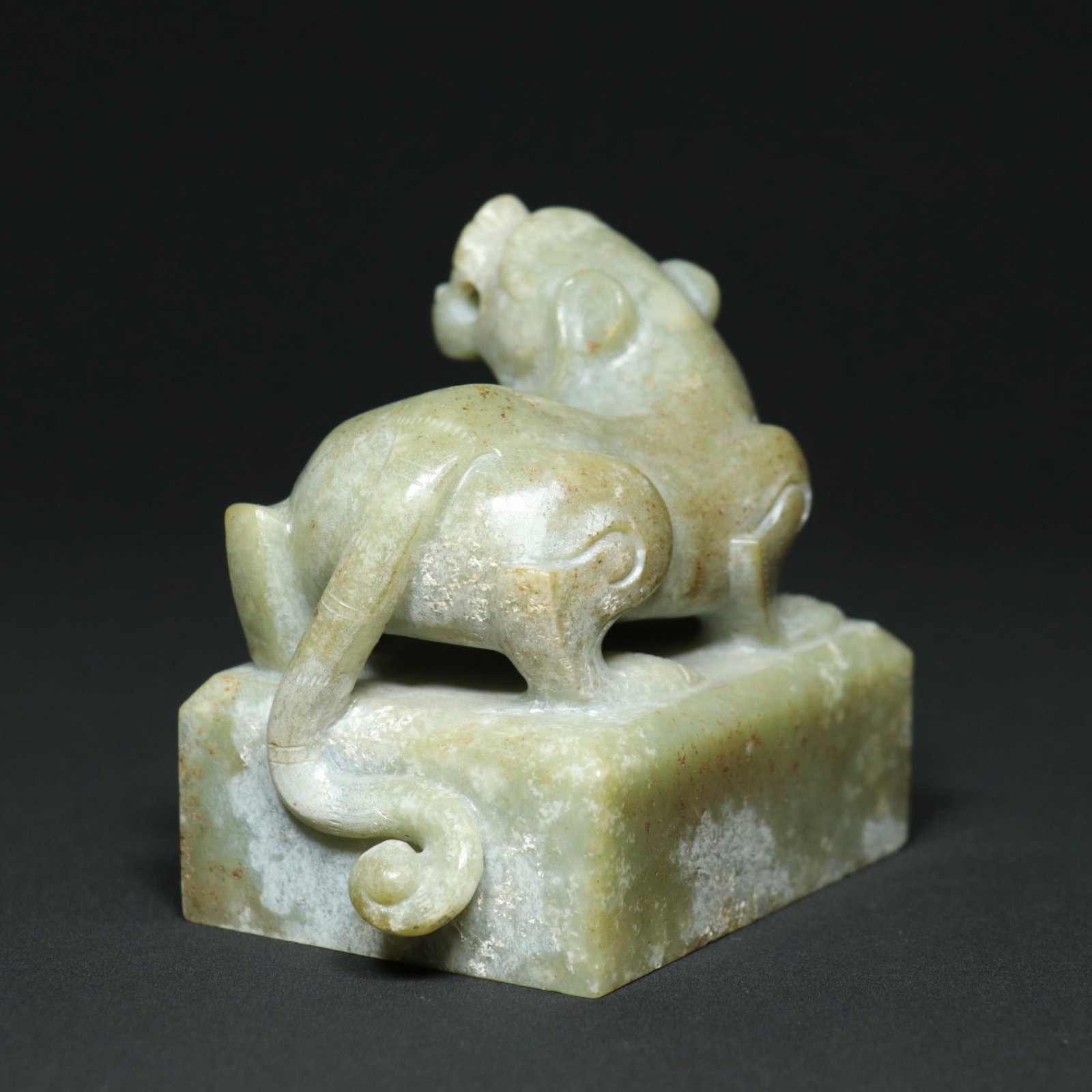 An Exquisite White Jade Tiger Pattern Seal - 5