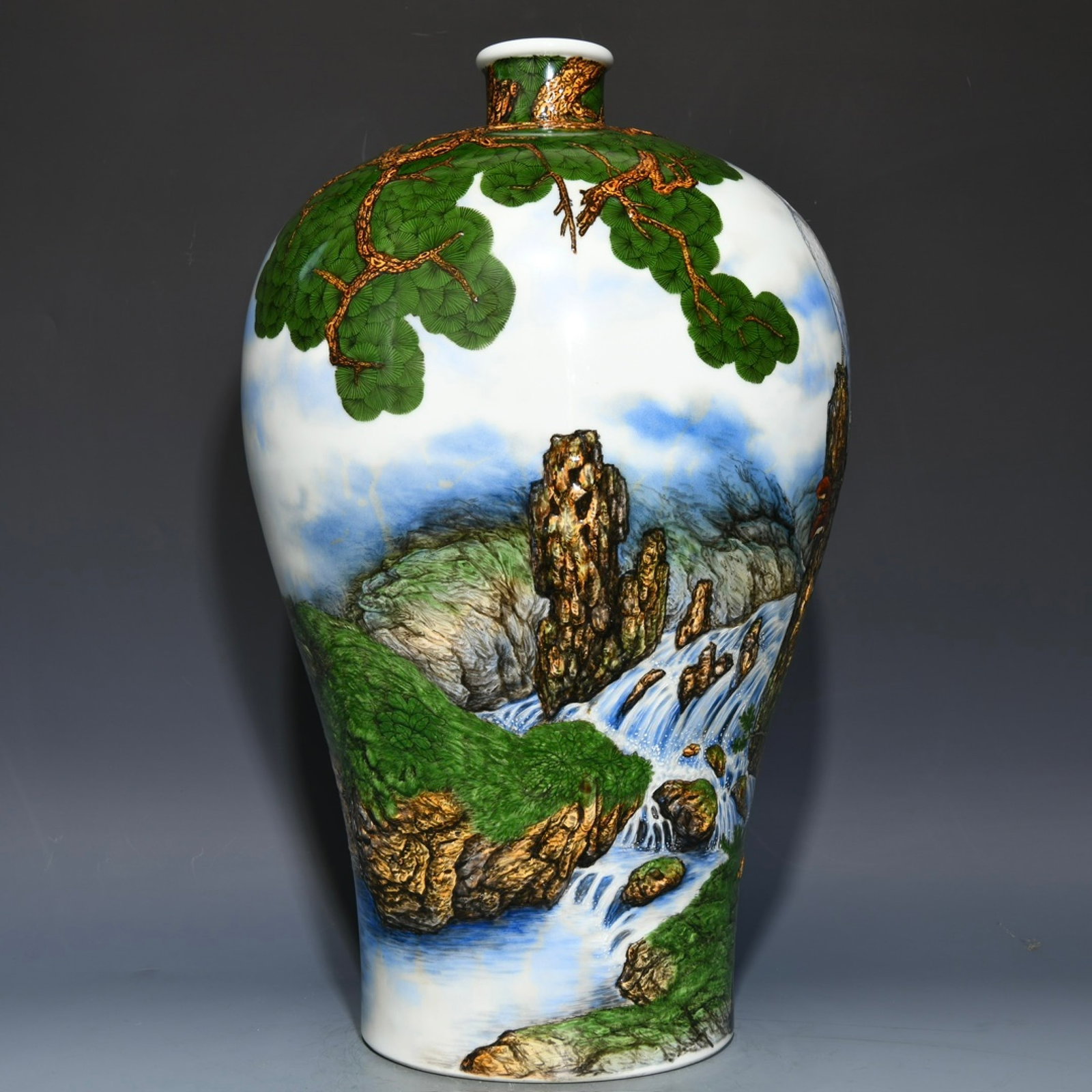 A Huge Enamel Pine and Eagle Pattern Vase,with poem - 2