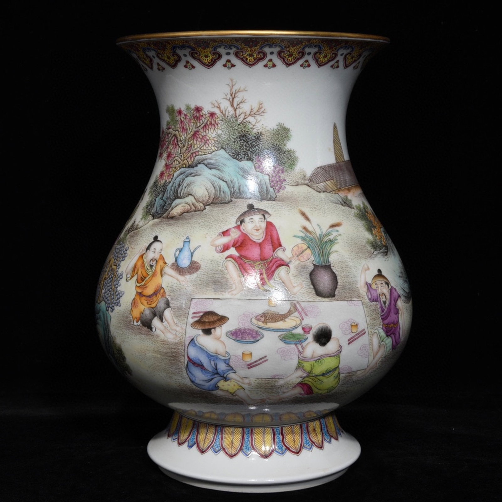 An Exquisite Famille-Rose Character and Story Pattern Vase: An Exquisite Famille-Rose Character and Story Pattern Vase,Qing Dynasty,China,Qianlong Six-character Mark,Size:10.6inx7.9in