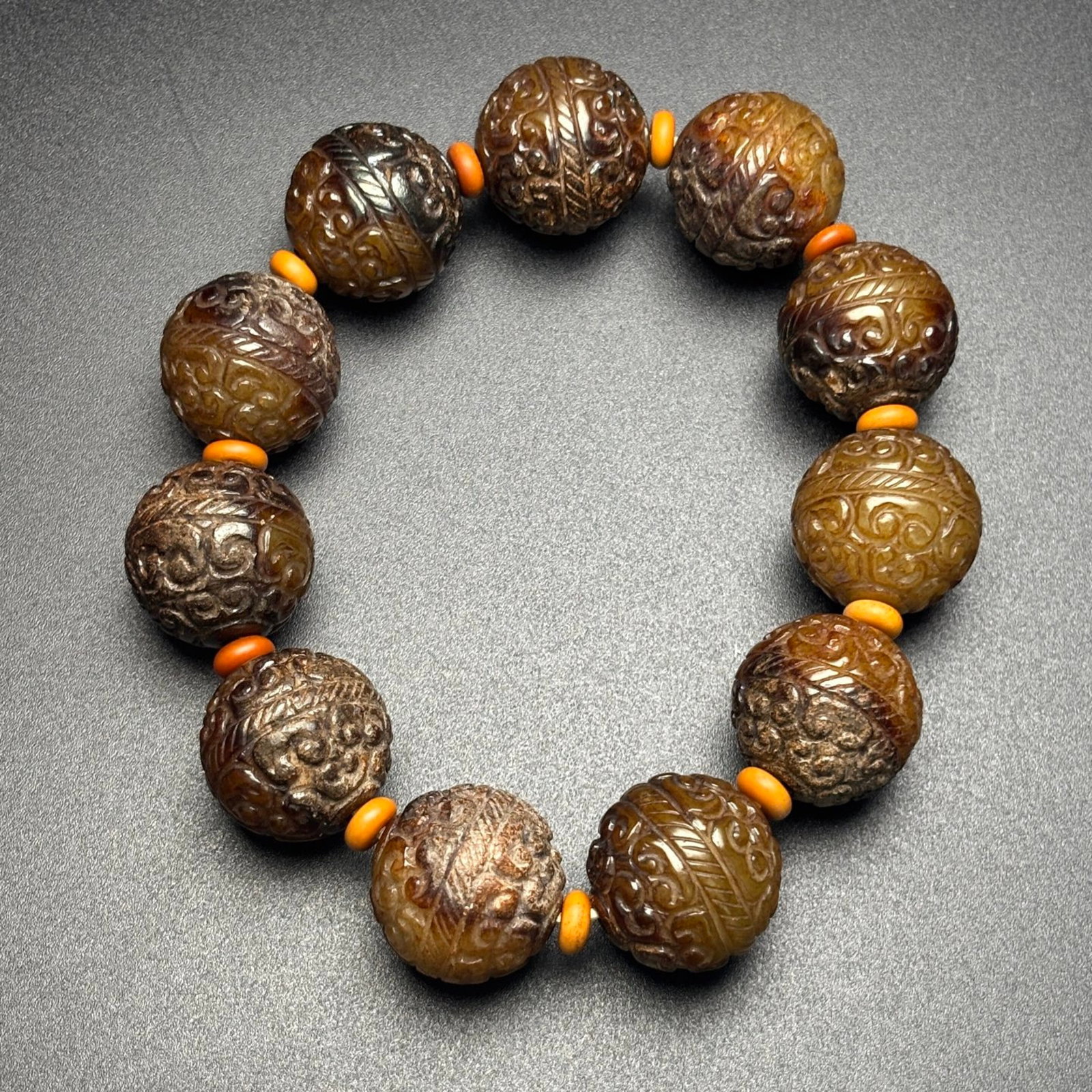 An Exquisite Archaic Jade Auspicious Cloud Pattern Bracelet - 2