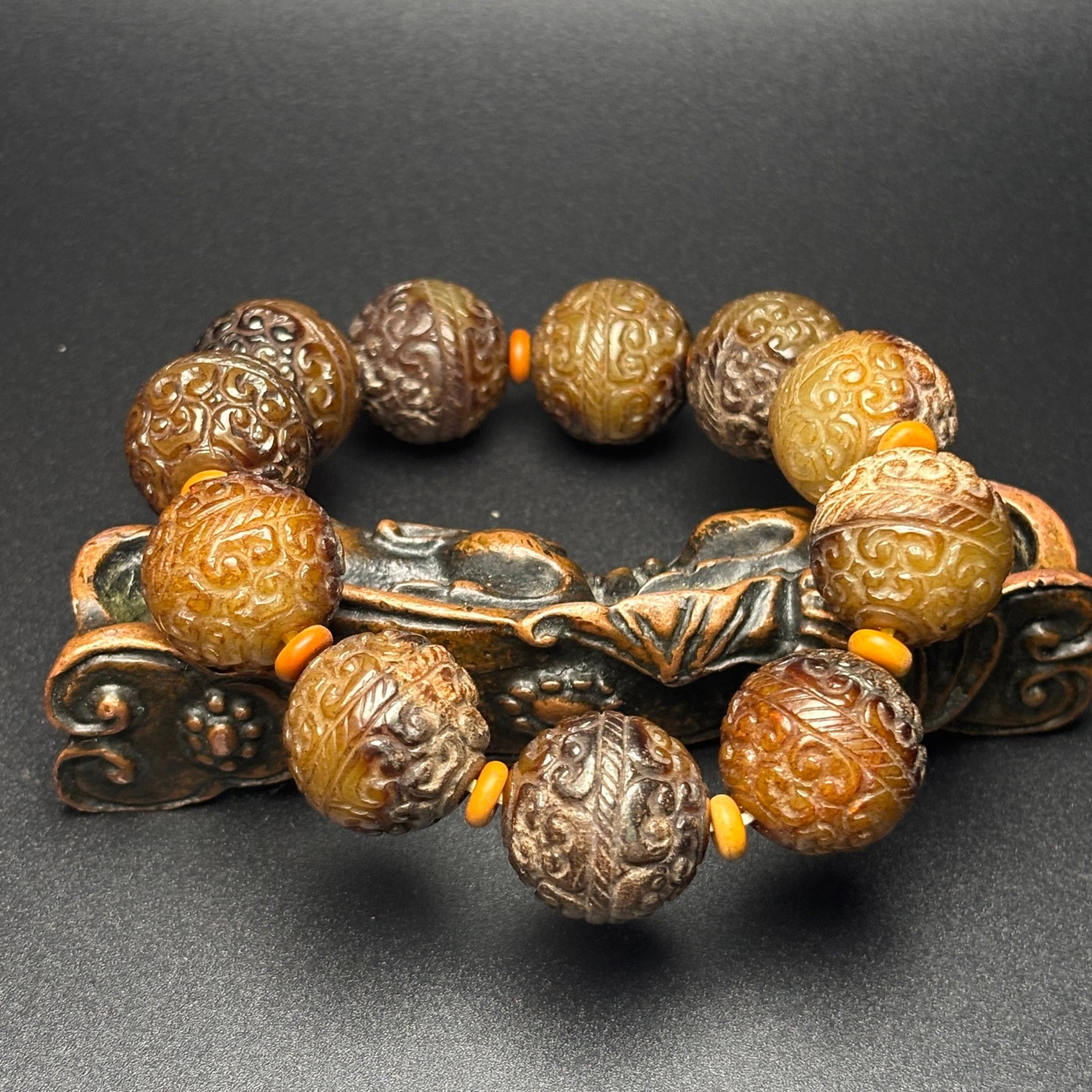 An Exquisite Archaic Jade Auspicious Cloud Pattern Bracelet - 5