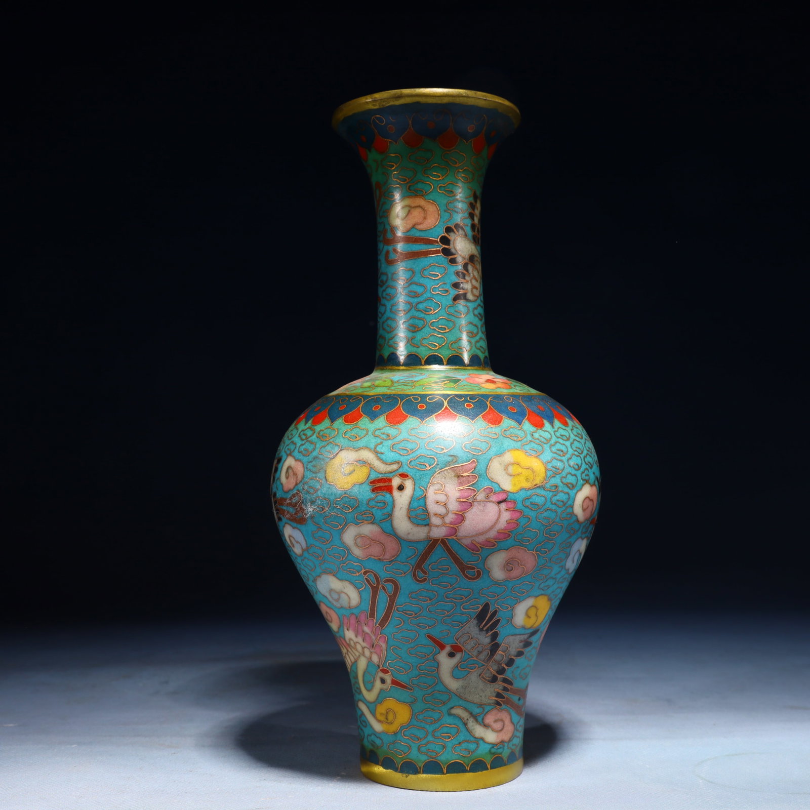 An Exquisite Cloisonne Auspicious Cloud and Crane Pattern Vase (1 of 7)