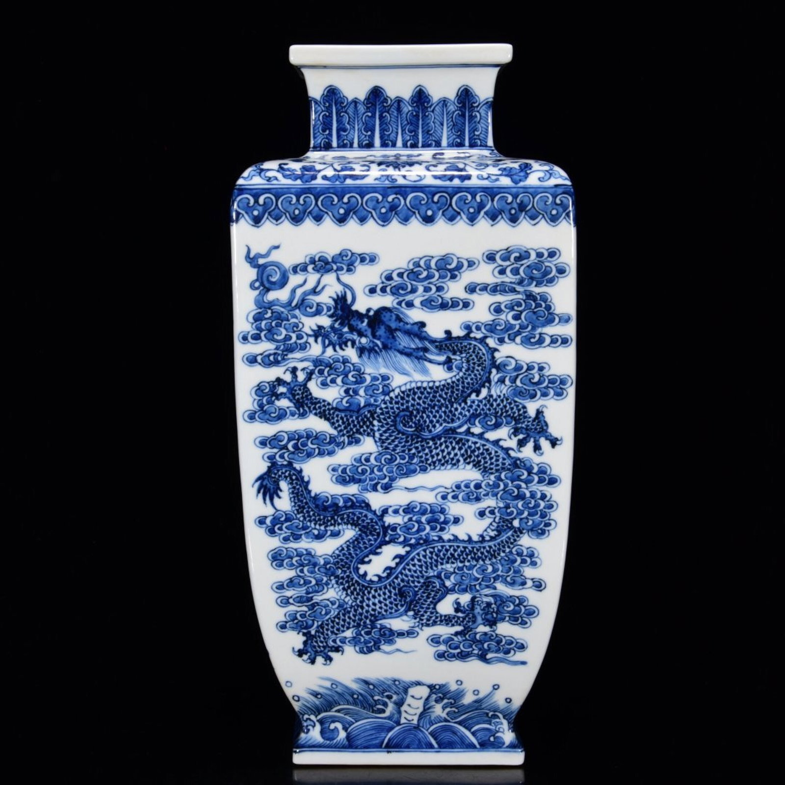 A Rare Blue and White Auspicious Cloud and Dragon Pattern Vase (1 of 9)