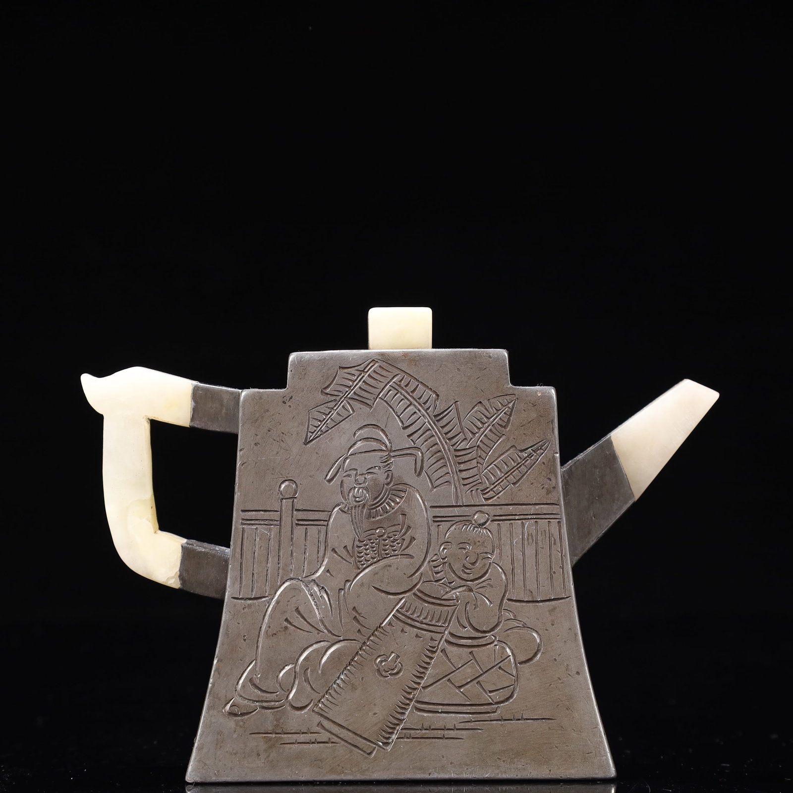 An Exquisite Tin Inlaid White Jade Figure Pattern Ewer,With Poem: An Exquisite Tin Inlaid White Jade Figure Pattern Ewer,With Poem,Qing Dynasty, China,With Mark,Size:5.9inx2.4inx4.3in,Weight:800g