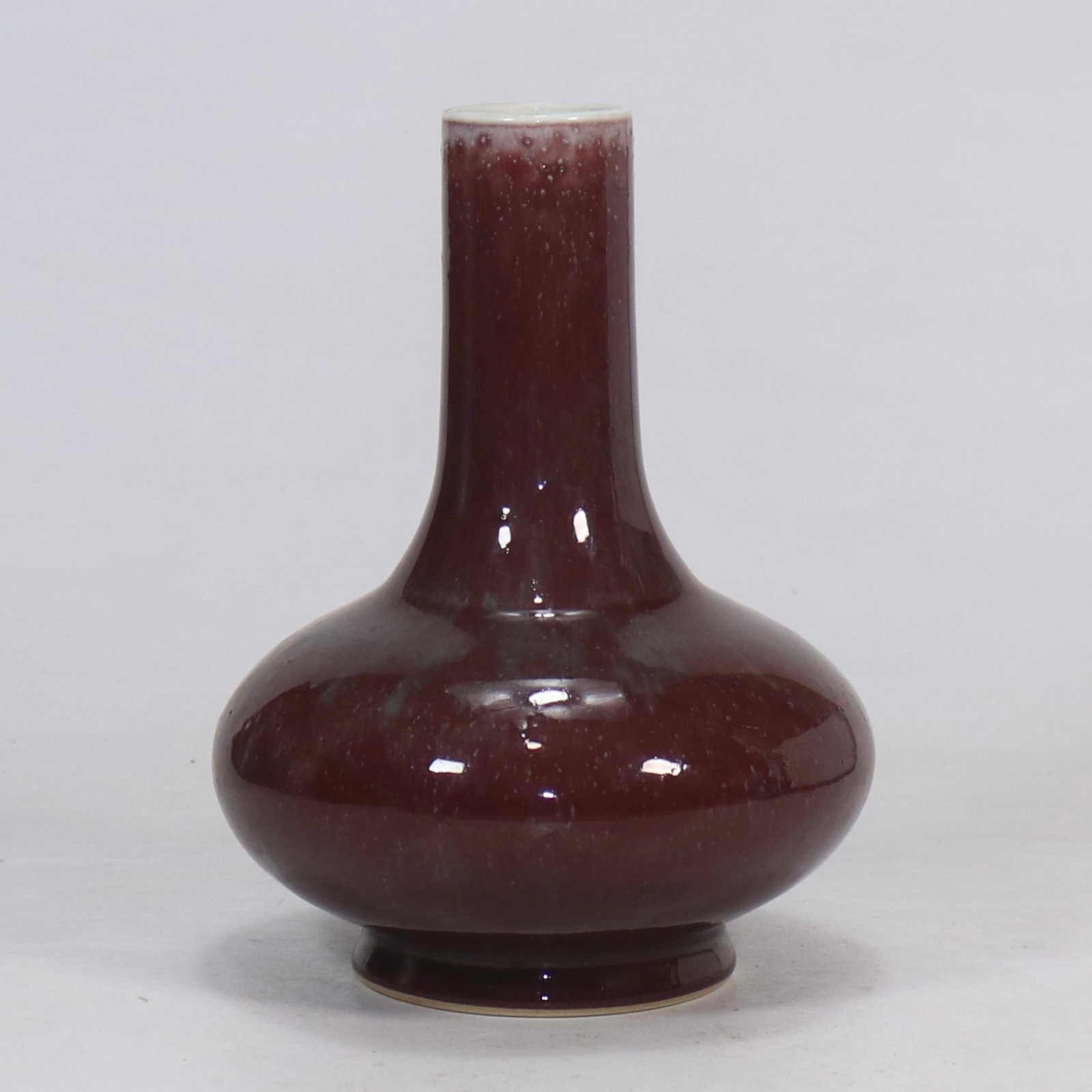 An Exquisite Red Glazed Vase - 8