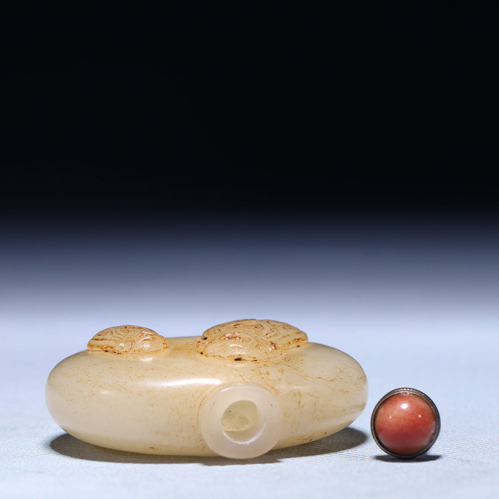 An Exquisite White Jade Cicada Pattern Snuff Bottle - 5