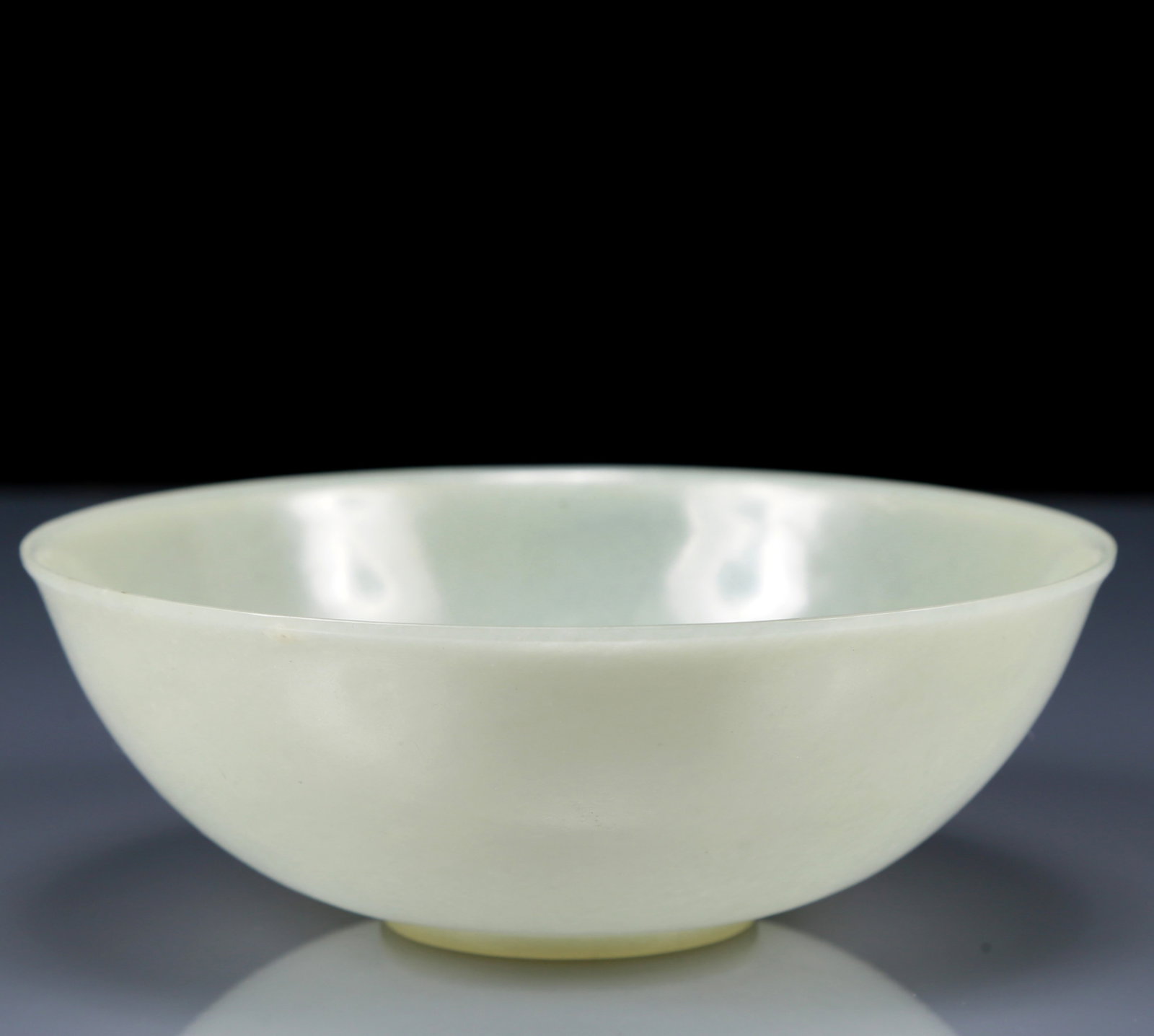An Exquisite Greenish Jade Bowl (1 of 6)