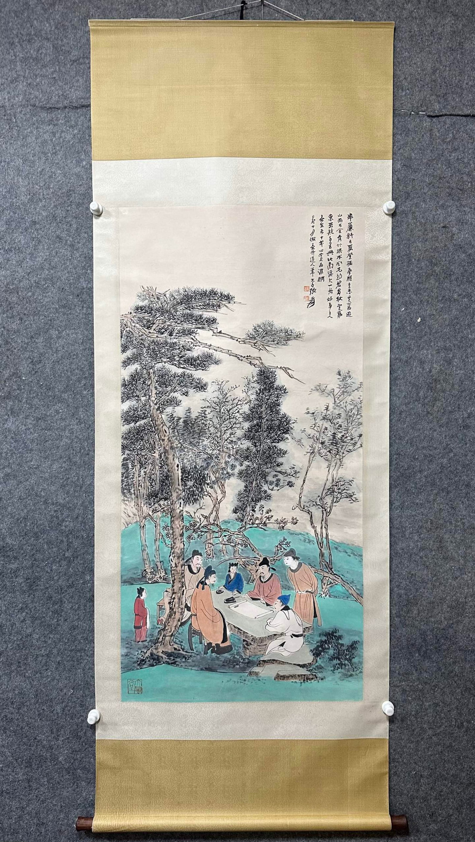 A Chinese Vertical Scroll Ink Painting of Character and Story on Paper: A Chinese Vertical Scroll Ink Painting of Character and Story on Paper,Zhang Daqian,Size:26.8inx53.9in 一幅中国水墨人物故事画立&