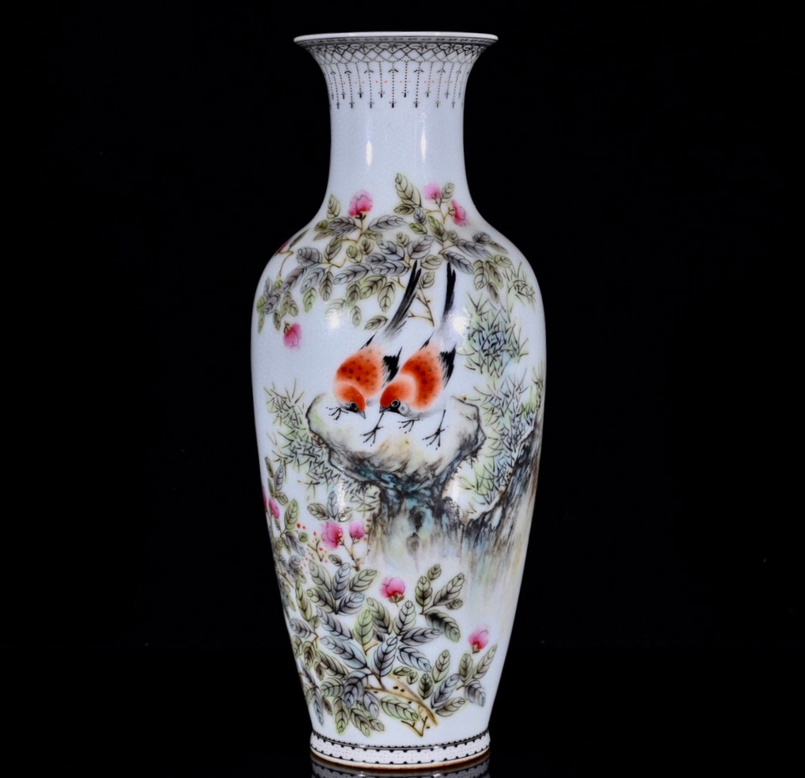An Exquisite Famille-Rose Flower and Bird Pattern Vase,with poem: An Exquisite Famille-Rose Flower and Bird Pattern Vase,with poem,Qing Dynasty,China,With Mark,Size:10.6inx4.3in 粉彩花鸟纹瓶,带诗文,中ࢲ