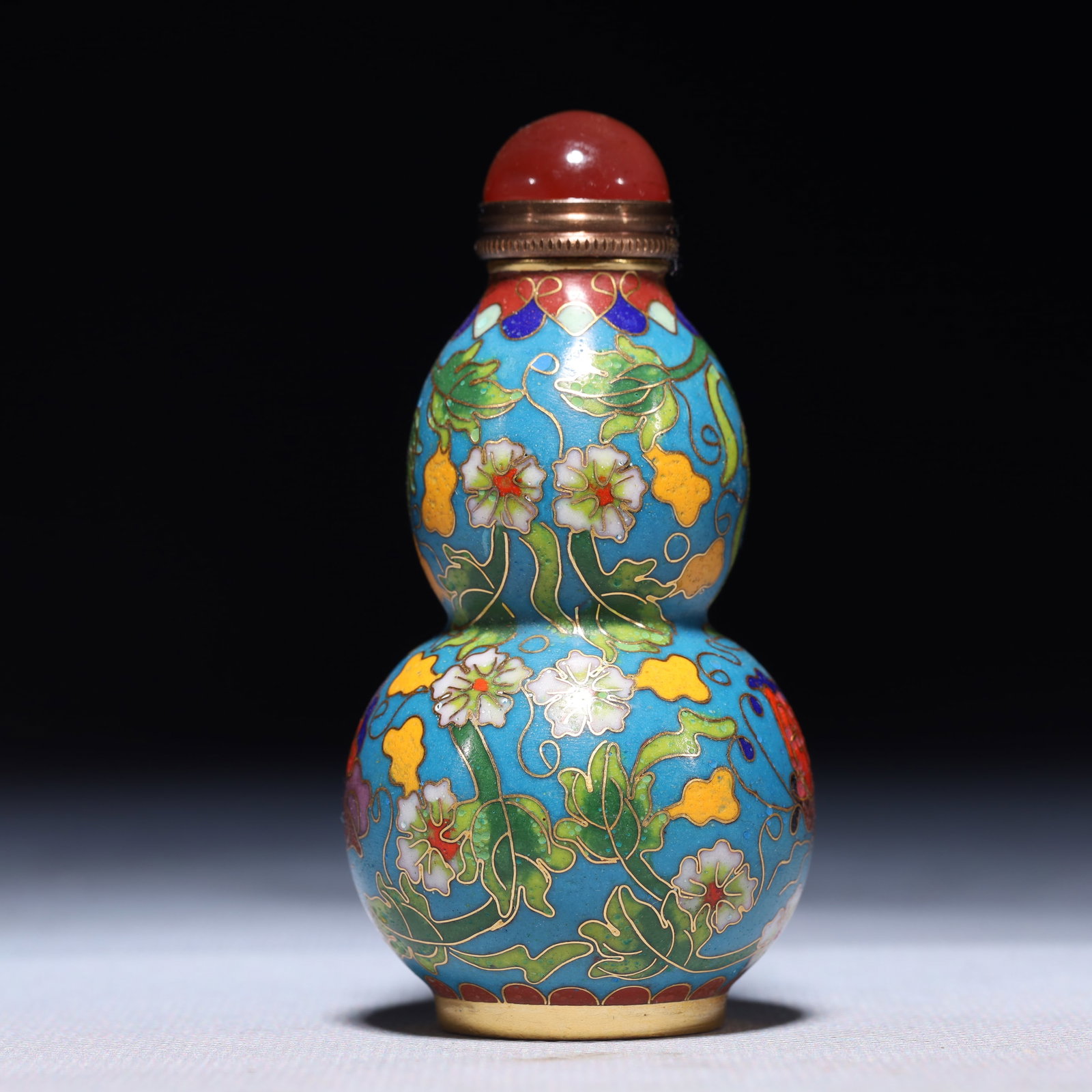 An Exquisite Cloisonne Flower and Butterfly Pattern Snuff Bottle (1 of 7)