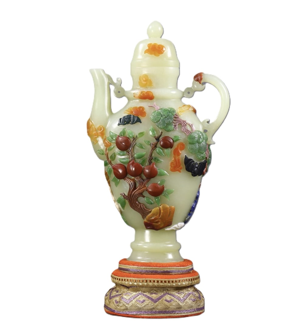 An Exquisite White Jade Character and Story Pattern Pot,Inlaid Gems: An Exquisite White Jade Character and Story Pattern Pot,Inlaid Gems,Qing Dynasty,China,Size:7.7inx4.3inx1.8in,Weight:418g 白玉人物故事纹壶,嵌į