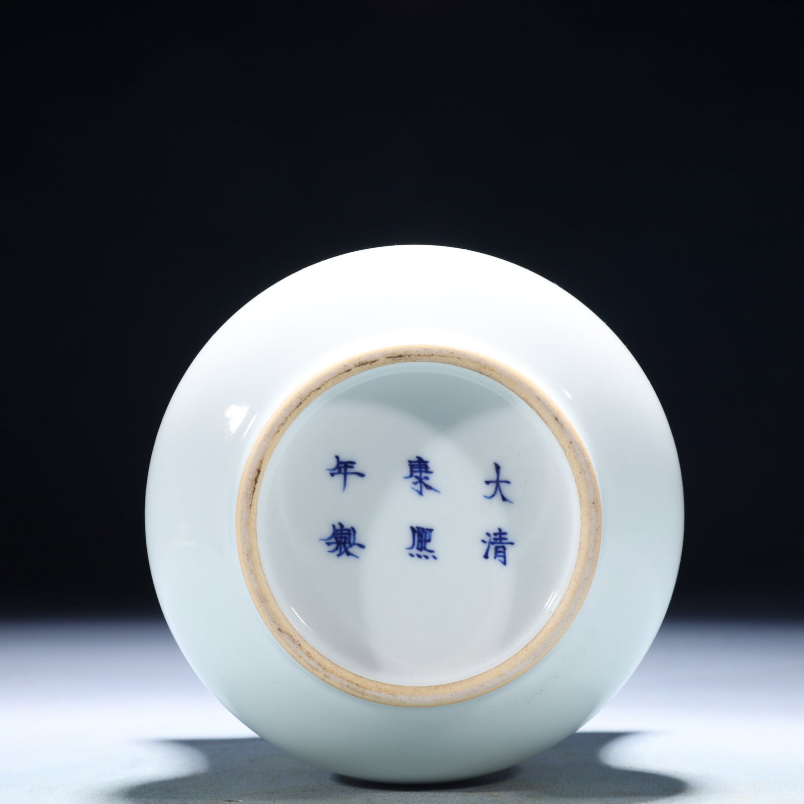 An Exquisite Blue and White Auspicious Cloud Pattern Jar - 7