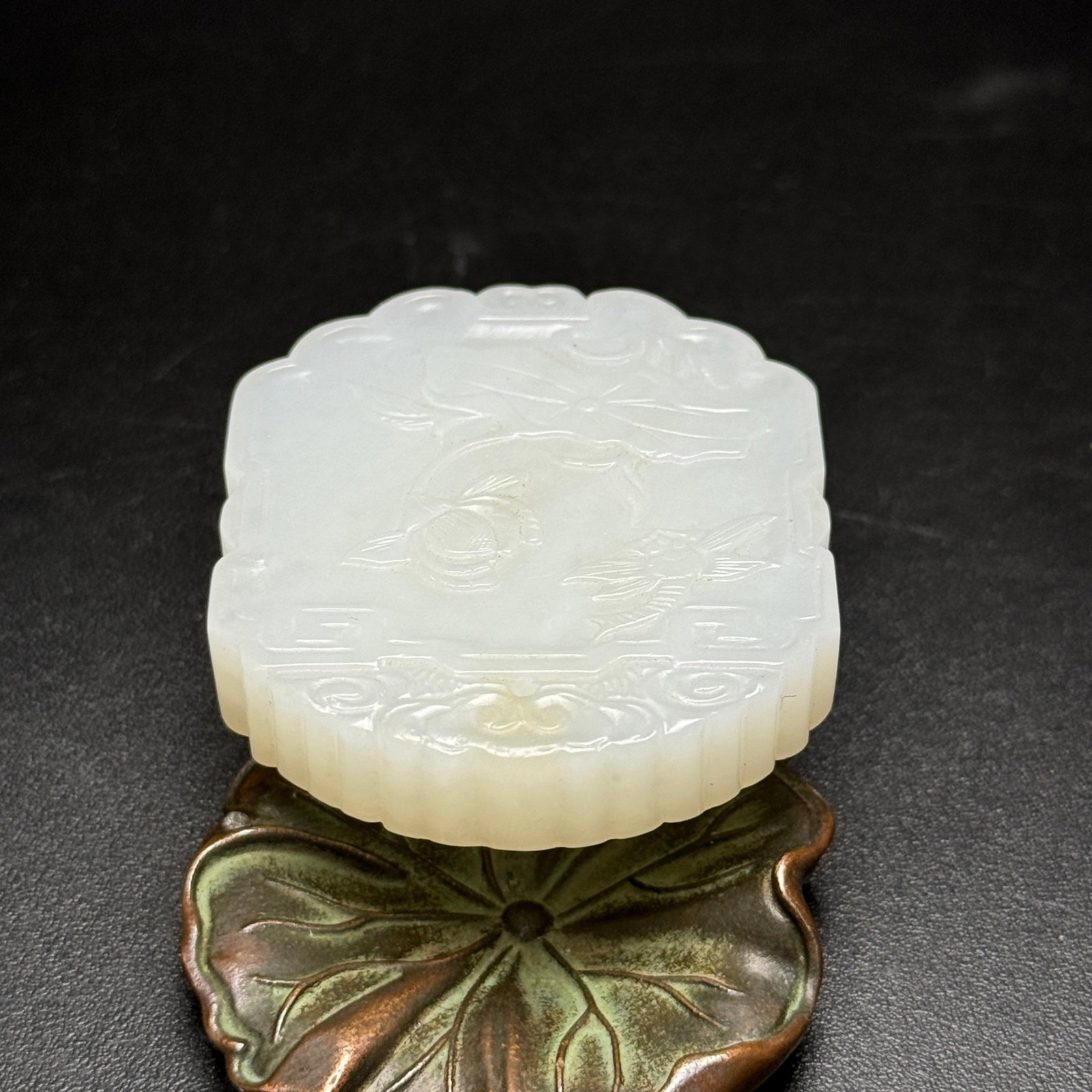An Exquisite White Jade Flower Pattern Pendant - 5