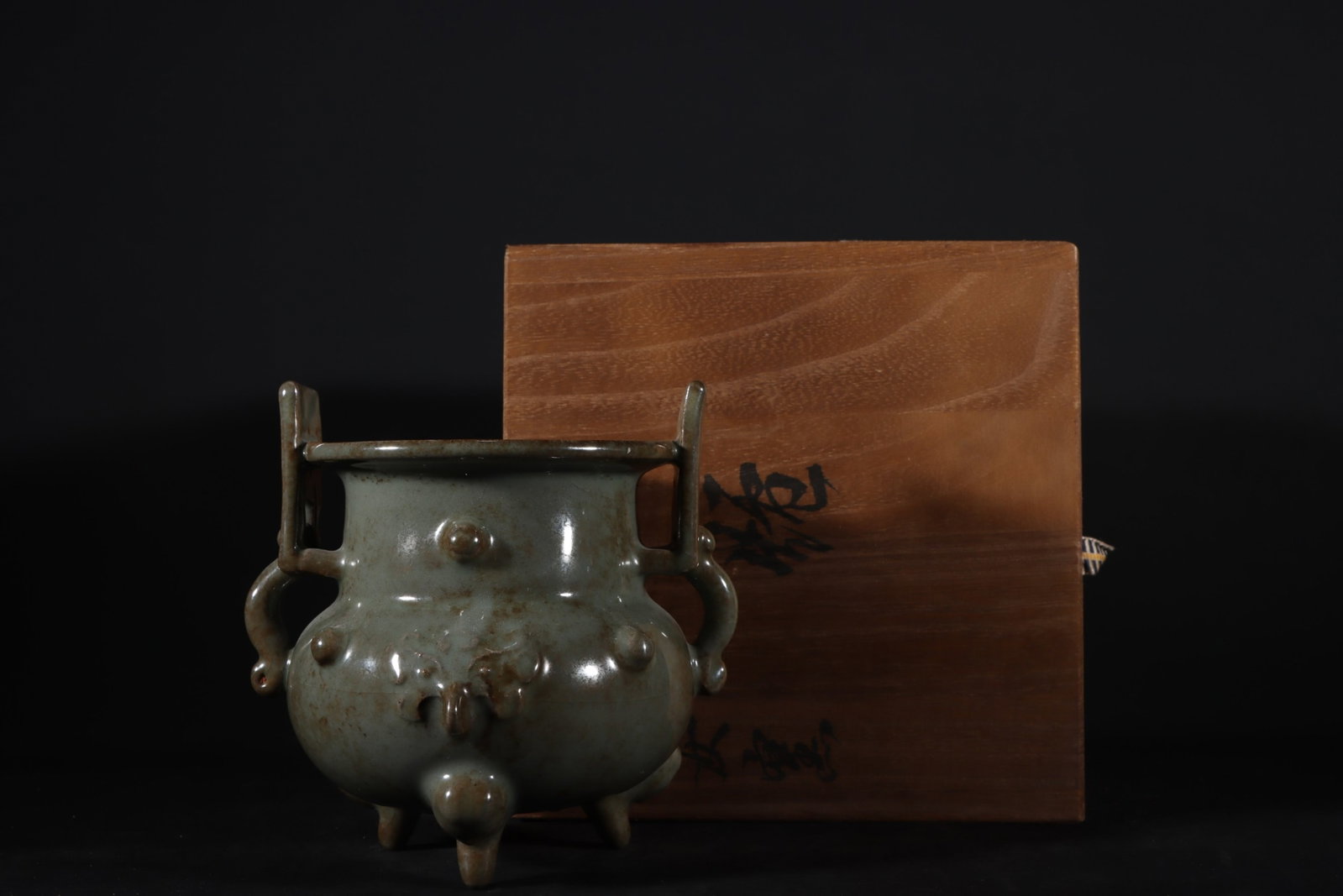 An Exquisite Ru yao Sky Blue Glazed Beast-Face Pattern Tripod Double-Ears Censer: An Exquisite Ru yao Sky Blue Glazed Beast-Face Pattern Tripod Double-Ears Censer,Song Dynasty,China,Size:5.3inx5.7in 汝窑天青釉兽面纹三足