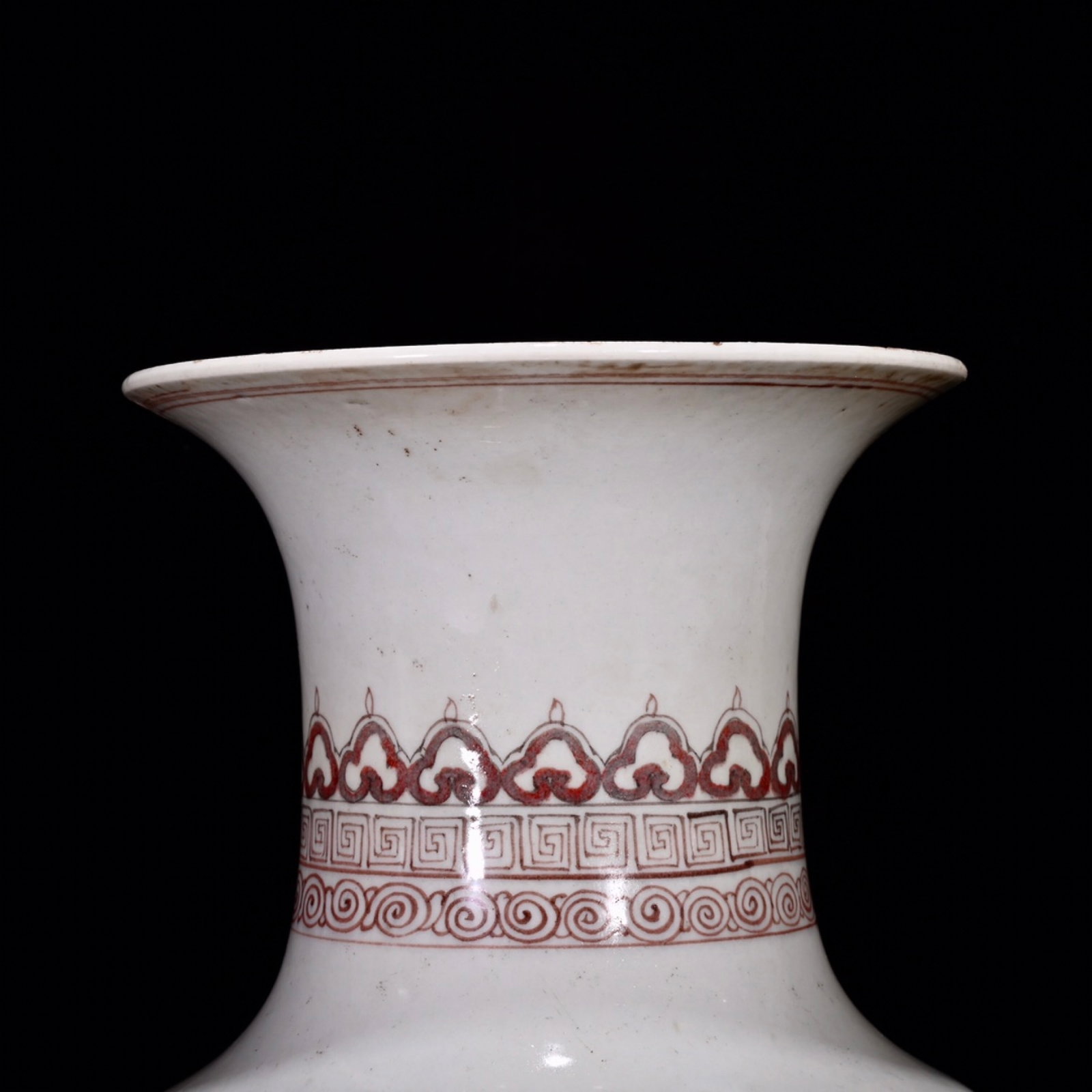 A Huge Underglaze-Red Auspicious Cloud and Dragon Pattern Vase - 4