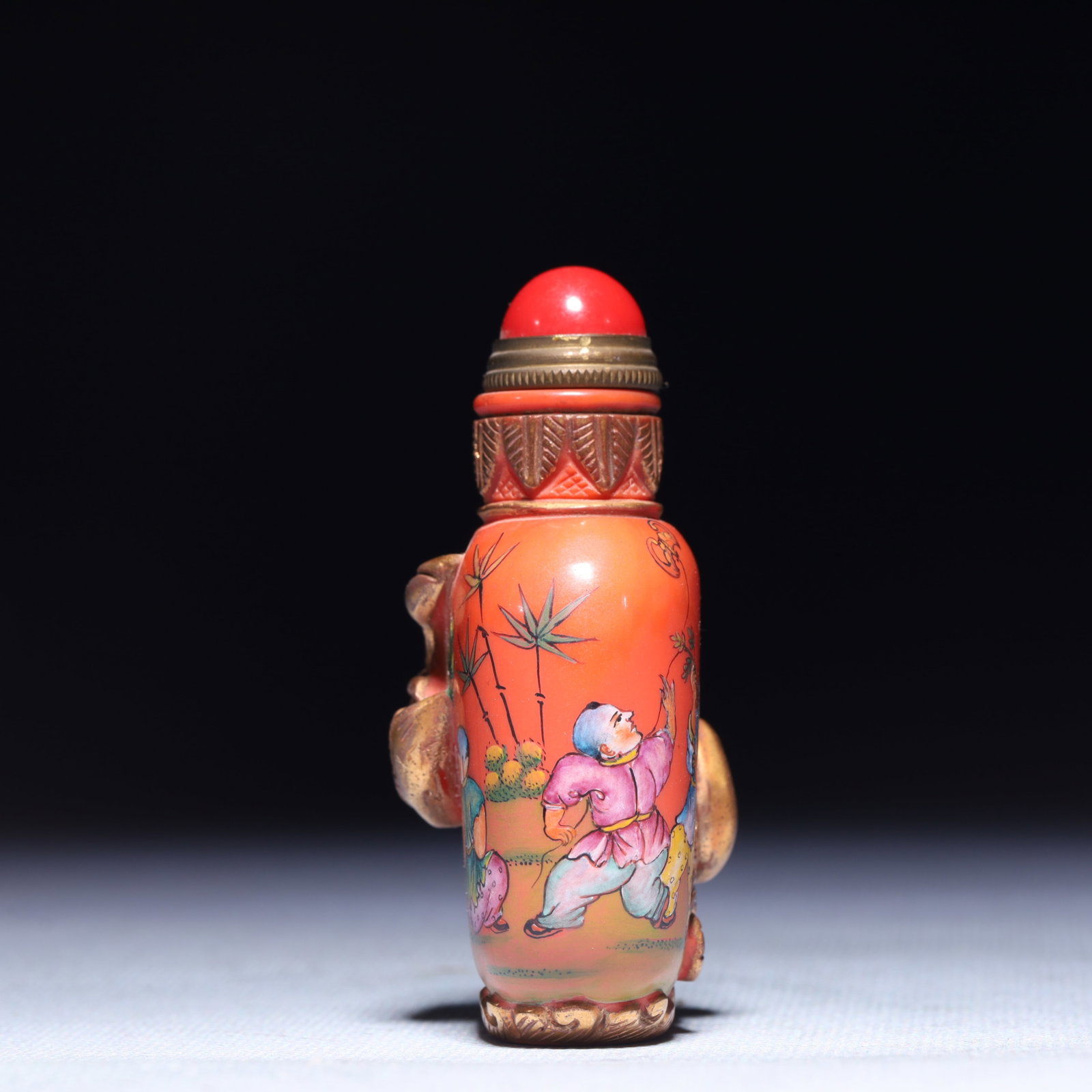 An Exquisite Glass Figure Pattern Snuff Bottle - 3