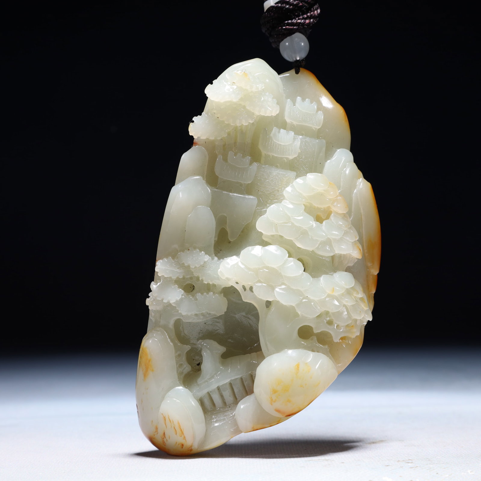 An Exquisite White Jade Landscape and Figure Pattern Pendant: An Exquisite White Jade Landscape and Figure Pattern Pendant,Qing Dynasty,China,Size:3.1inx1.6inx4.7in,Weight:503g 白玉山水人物纹挂件,中