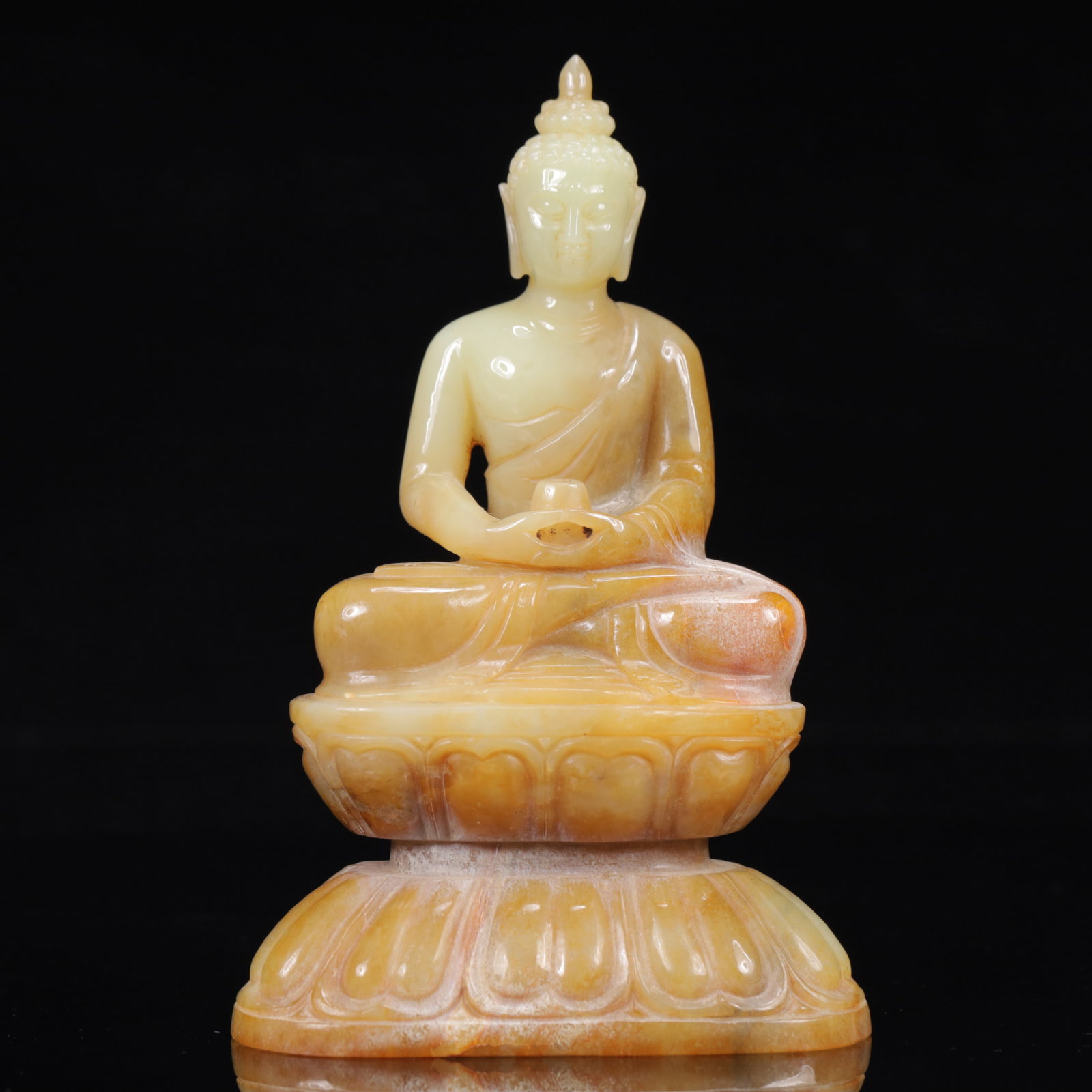 An Exquisite White Jade Buddha Statue (1 of 11)