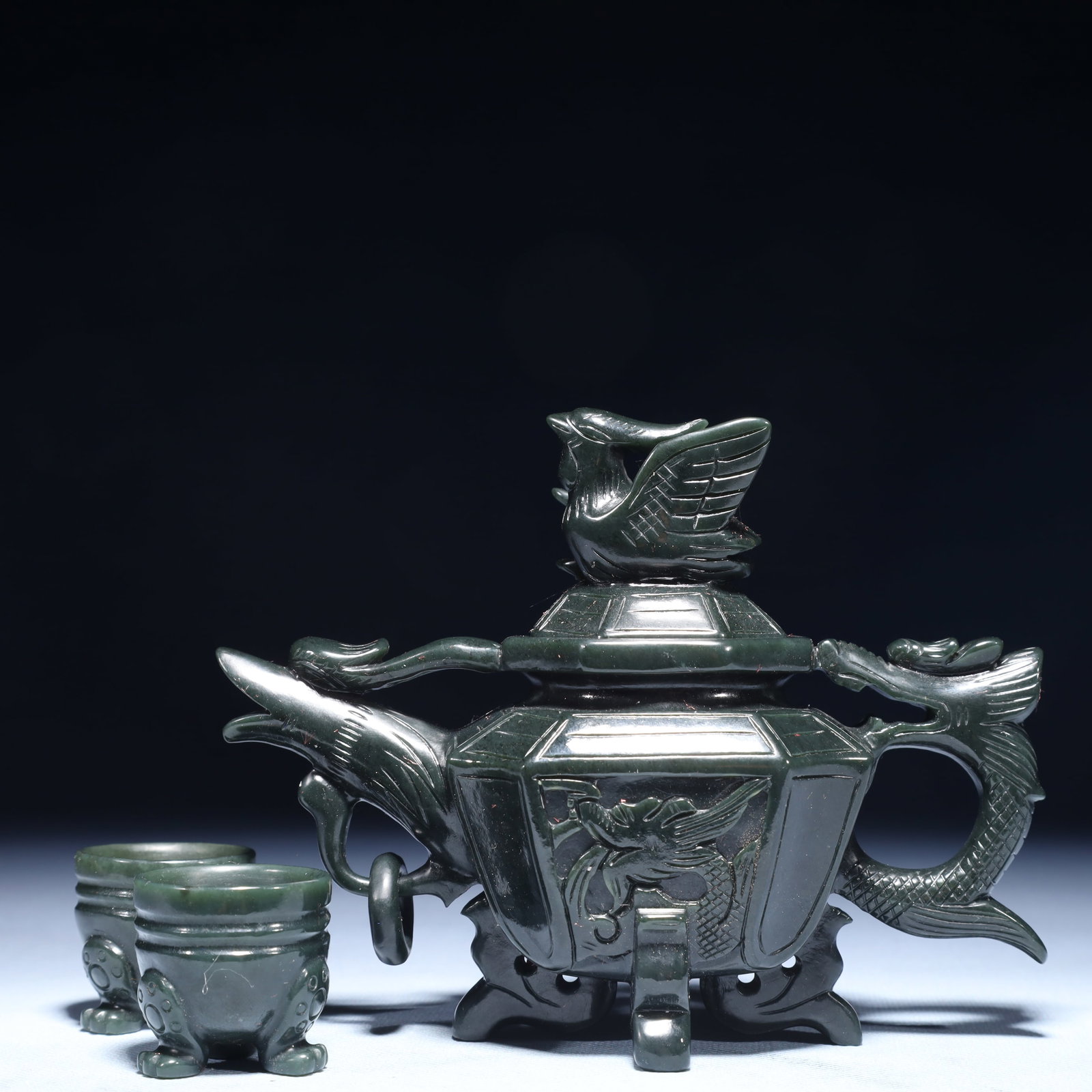A Set of Fine Jasper Dragon and Phoenix Pattern Double-Ears Teapot,and Two Cups (1 of 20)