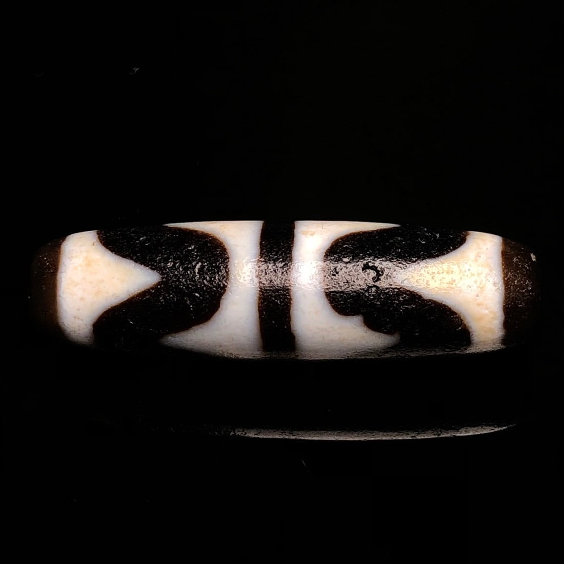 An Exquisite Dzi Bead Pendant - 6